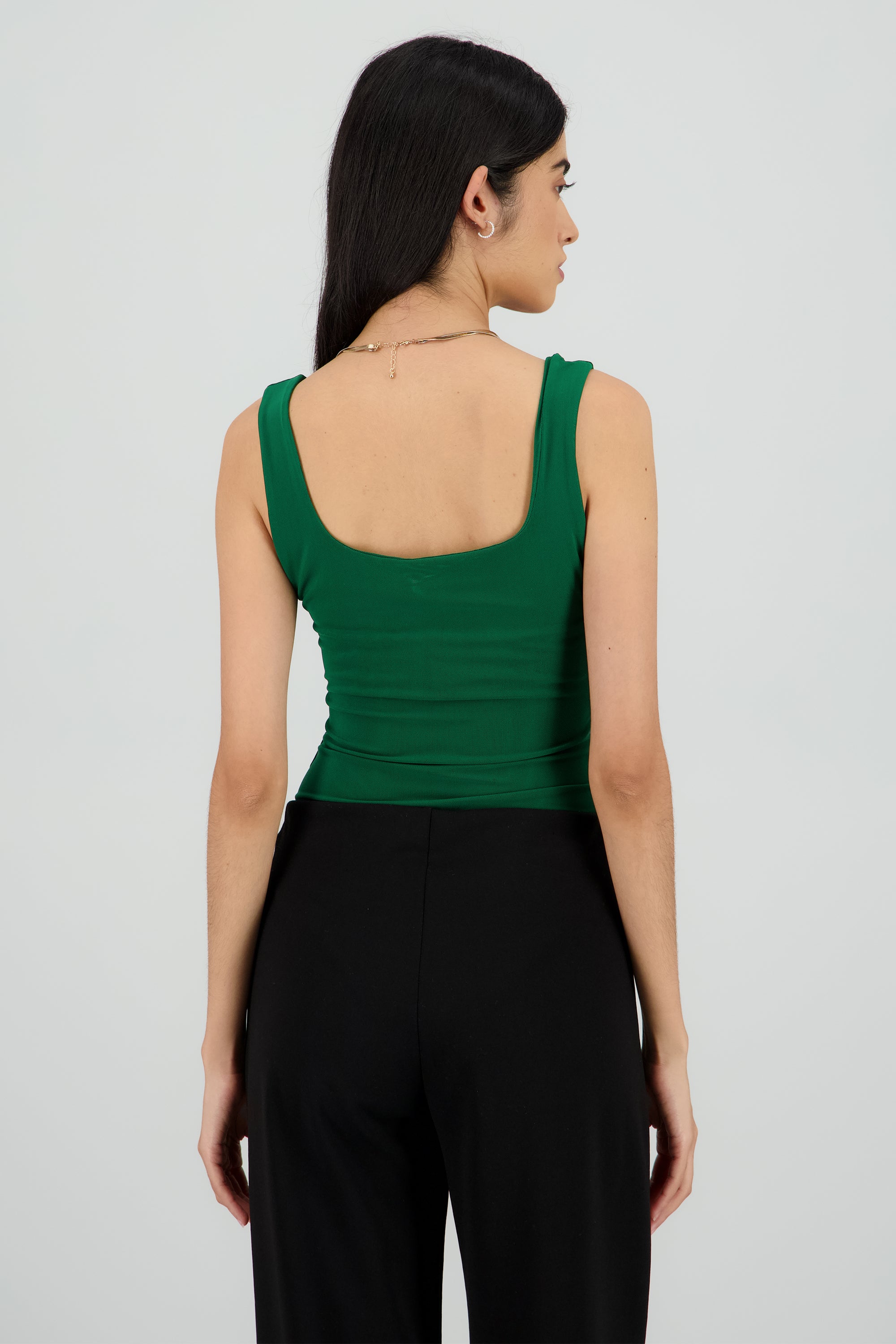 BODYSUIT ESCOTE CUADRADO SIN MANGA VERDE CAZADOR