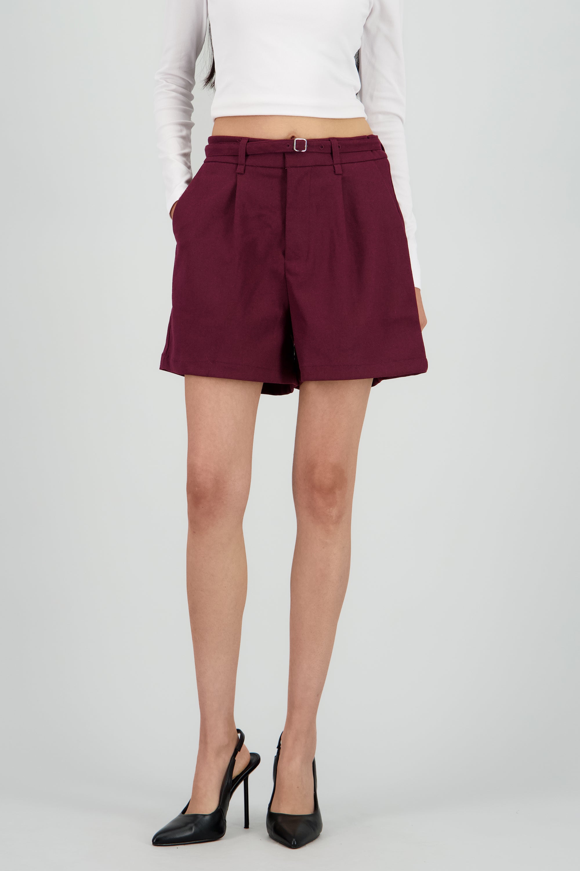 Short liso detalle lazo CIRUELA