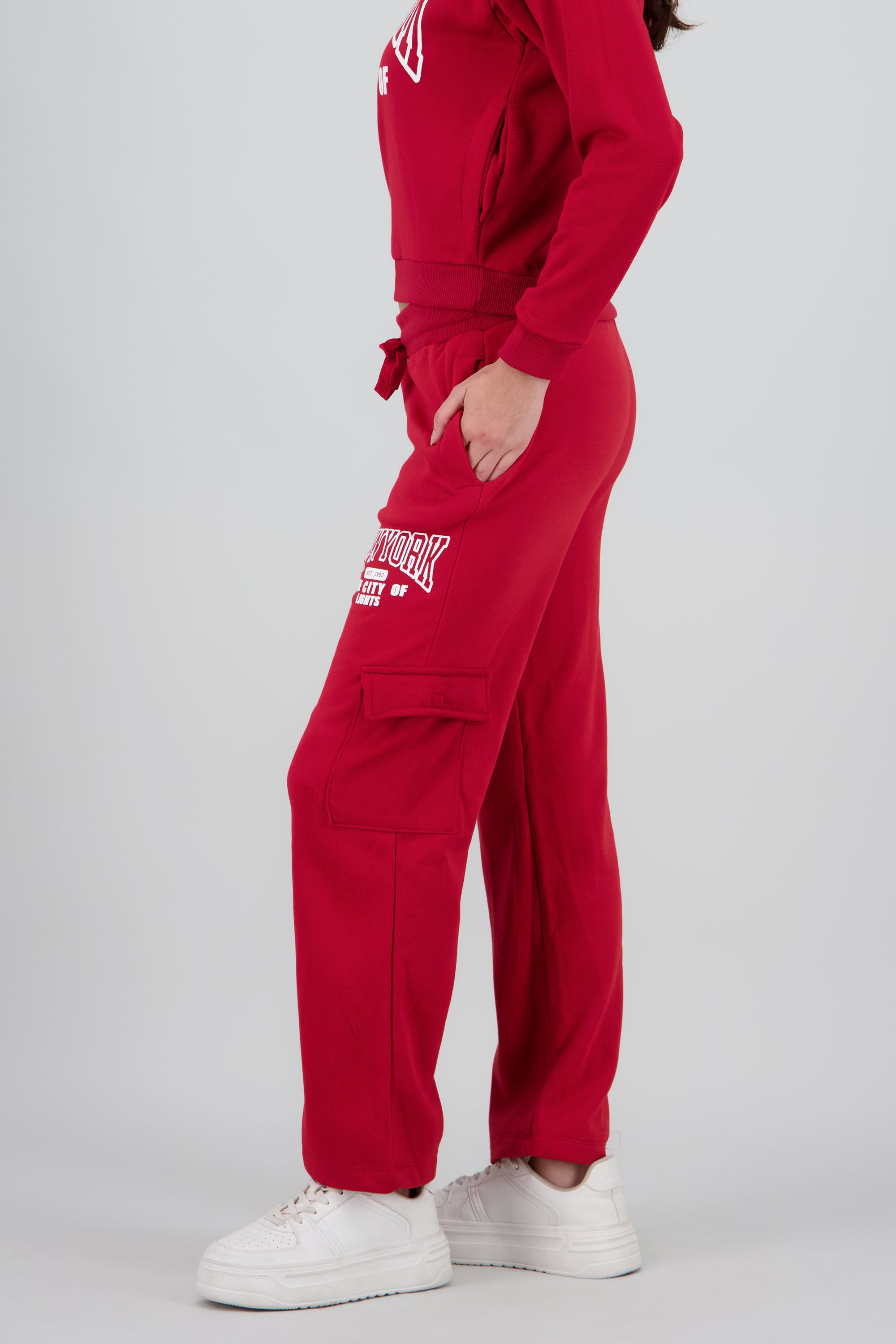 BURNT RED