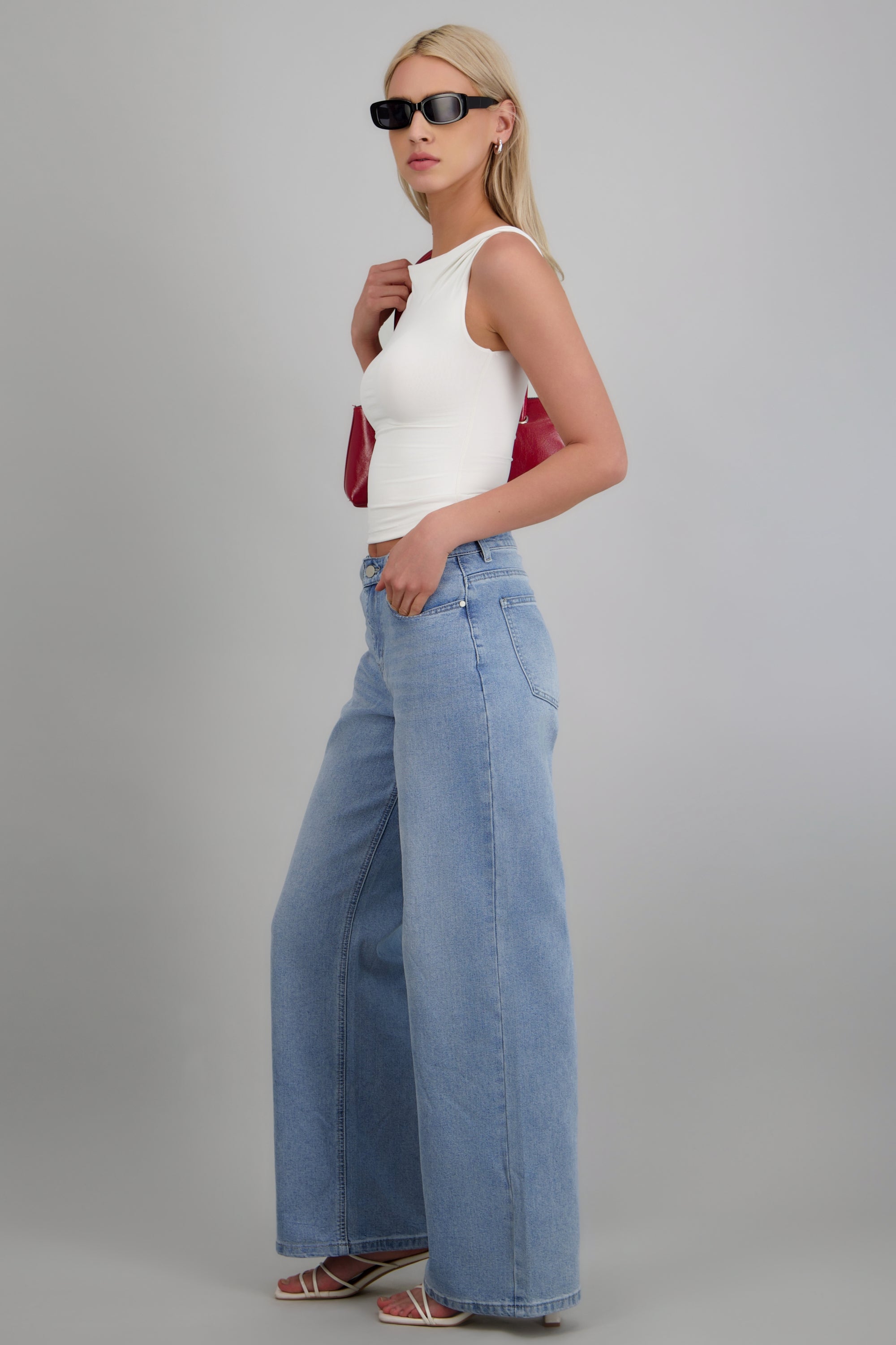 Jeans straight desgaste STONE MEDIO