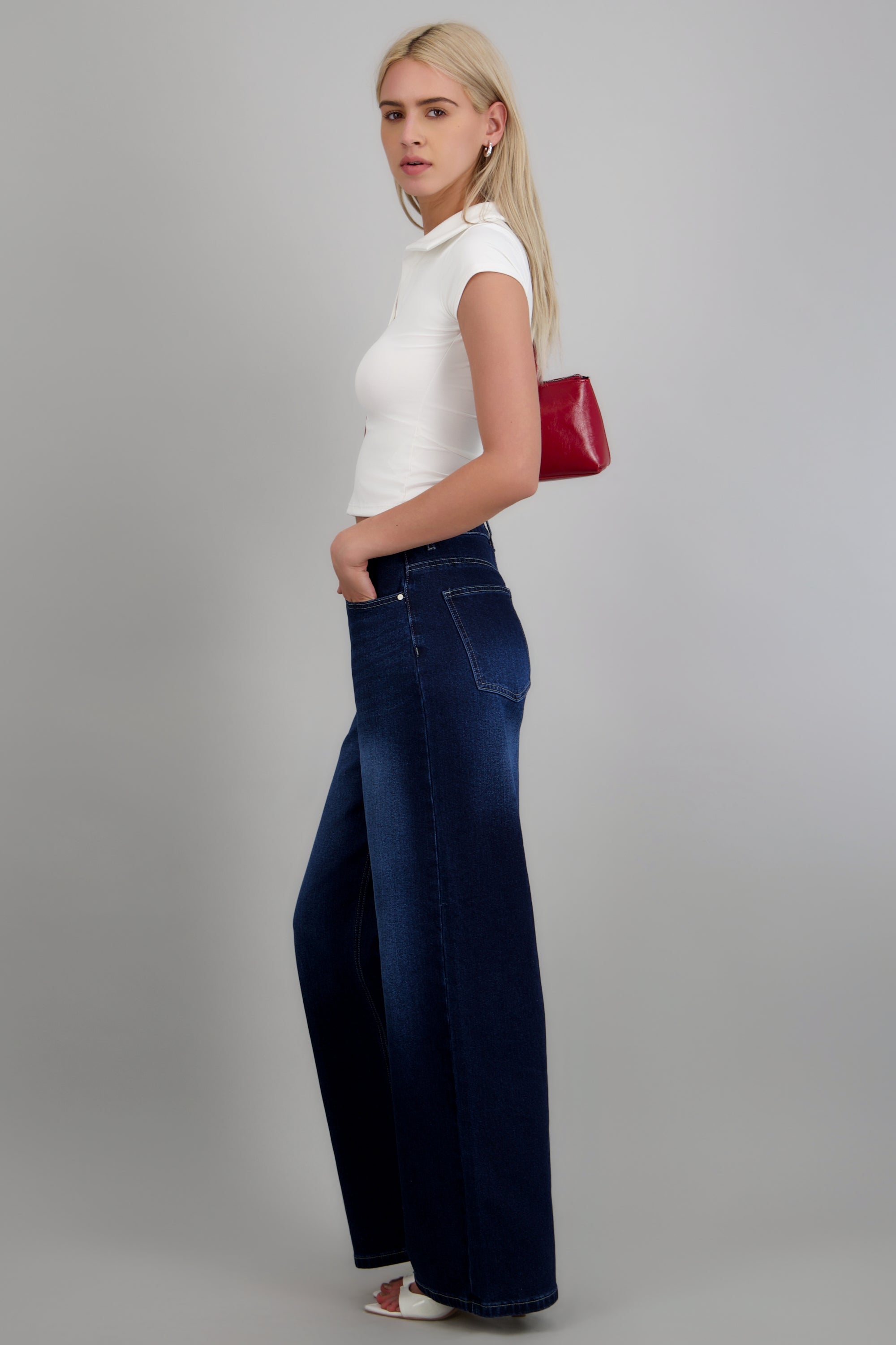 Jeans straight desgaste INDIGO