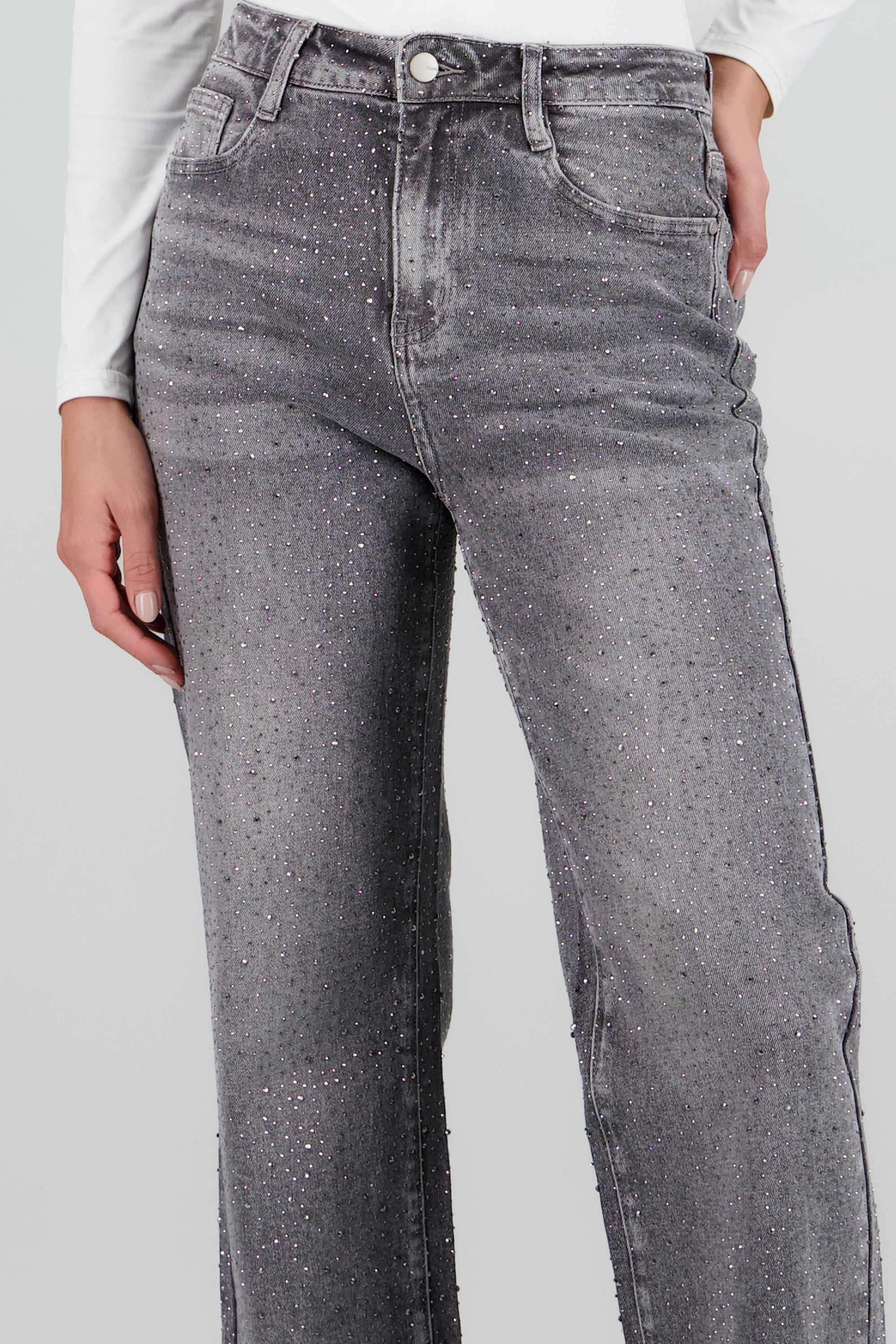 Jeans straight brillo GRIS CLARO