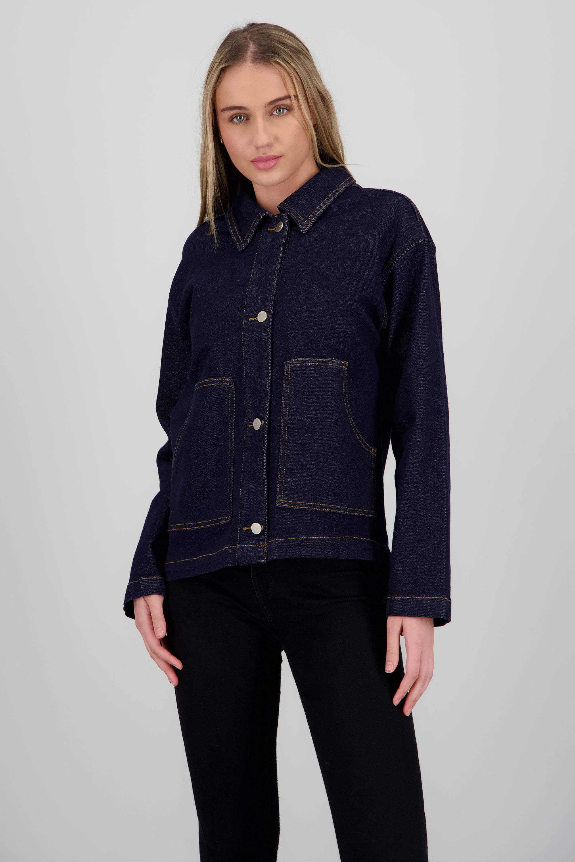 Chamarra oversize bolsas INDIGO