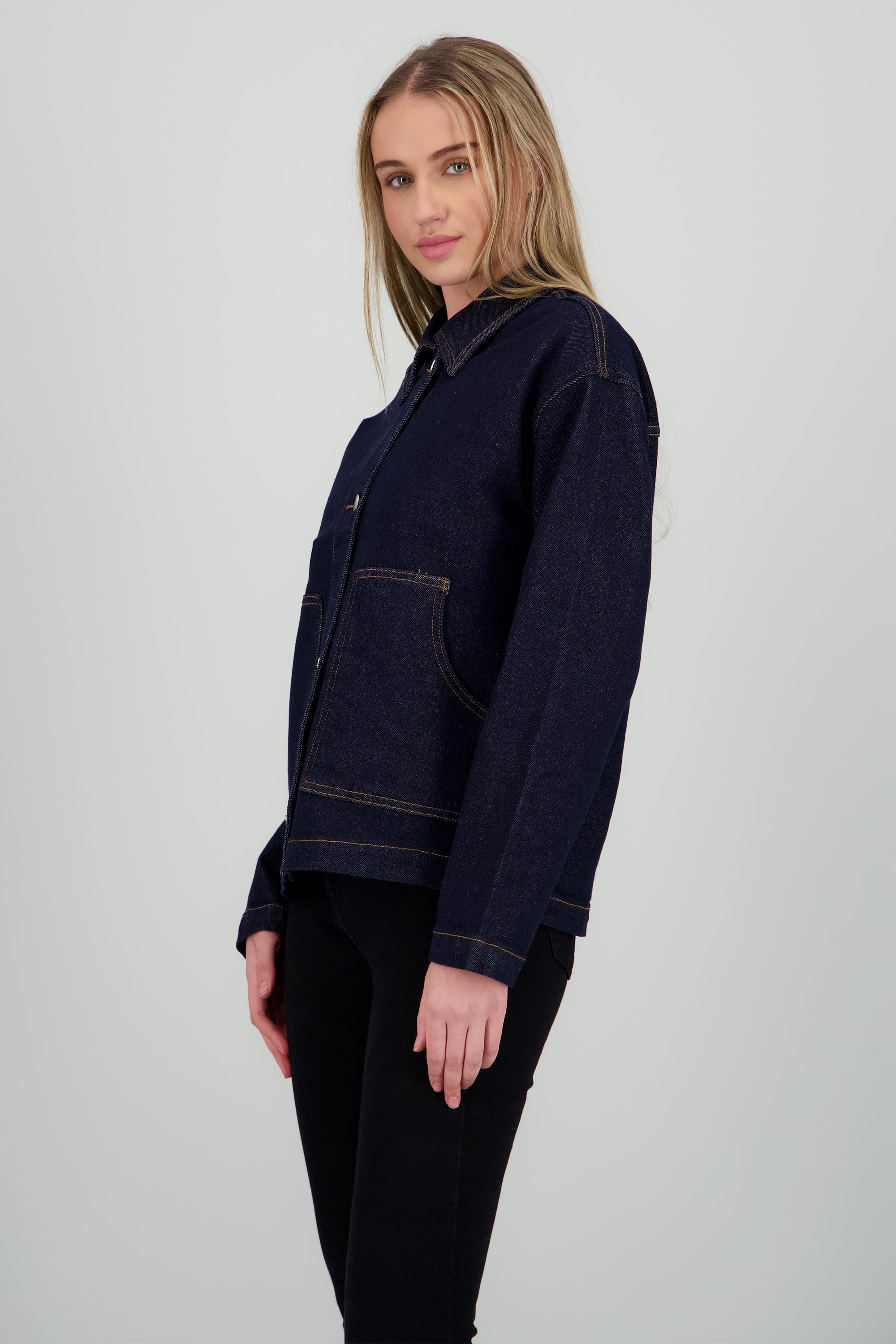 Chamarra oversize bolsas INDIGO