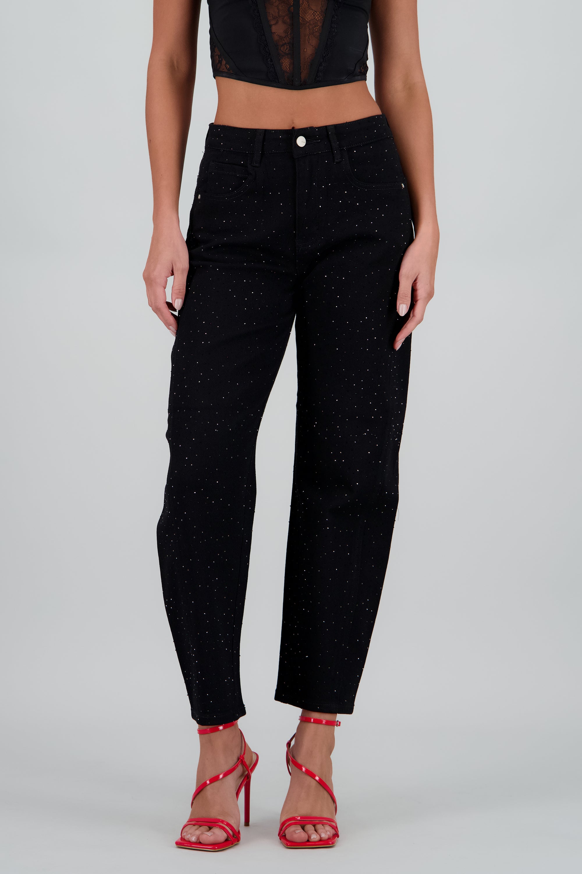 Jeans barrel brillos NEGRO