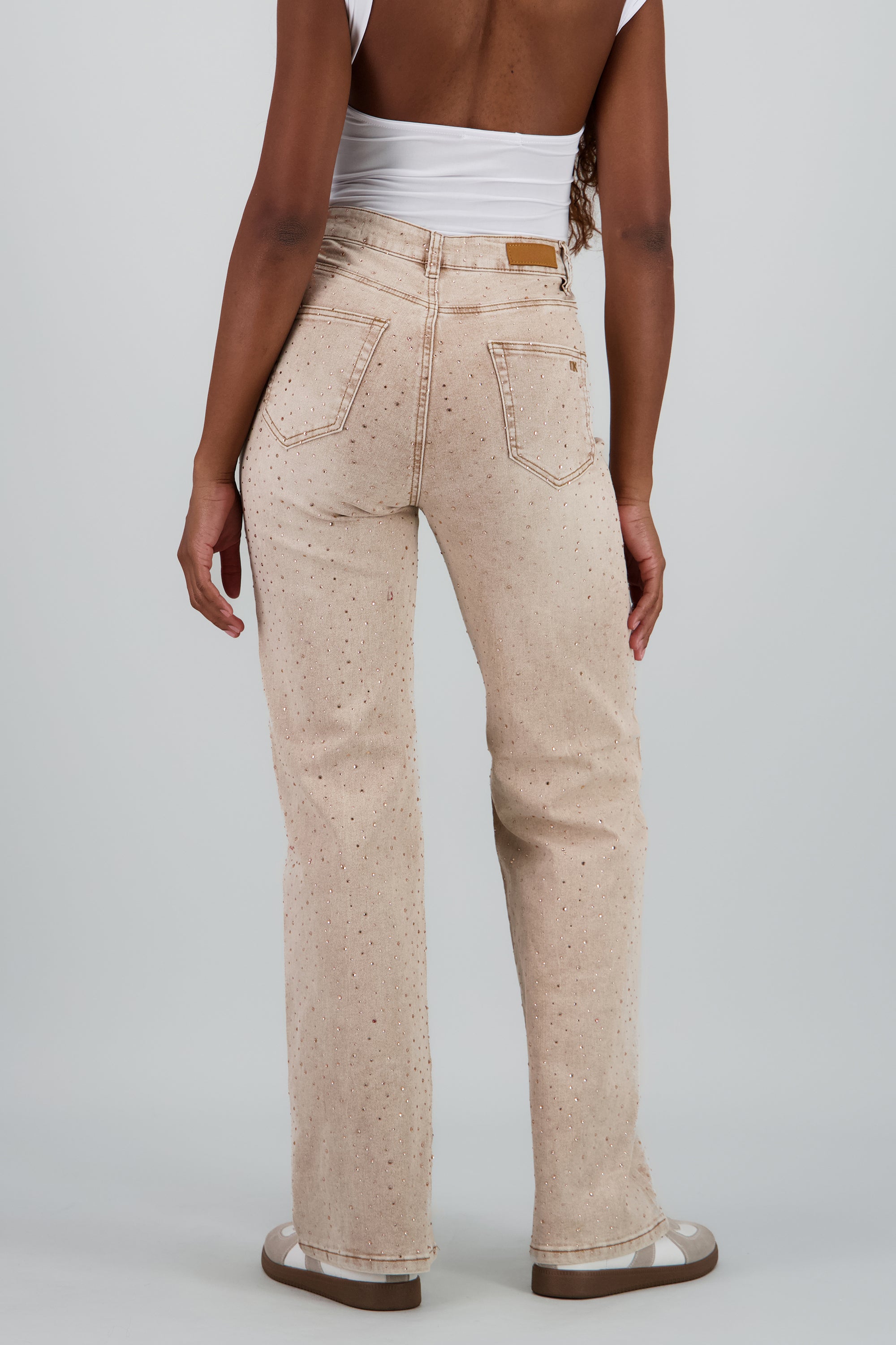 Jeans wide leg entintados brillo CAFE