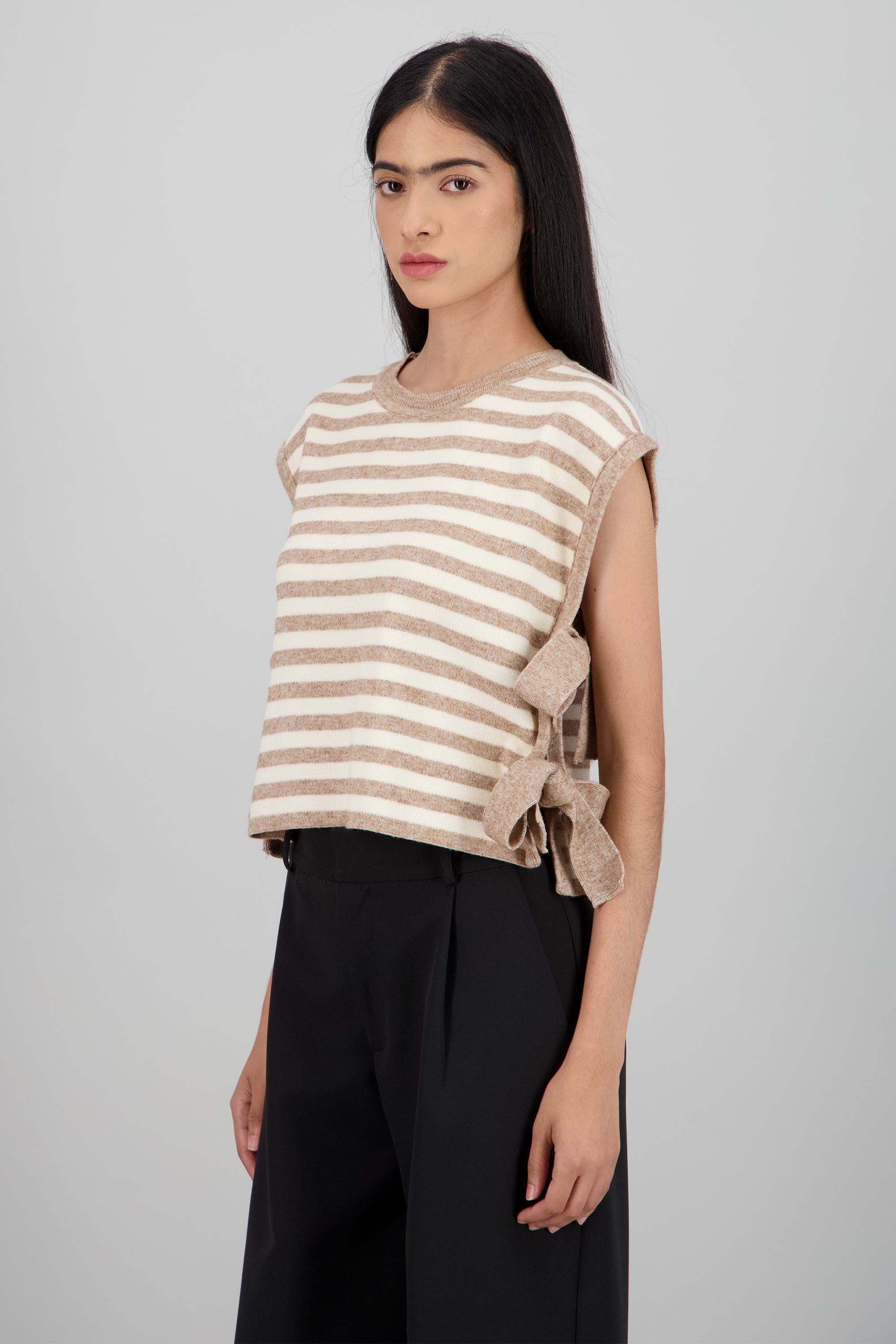 Chaleco rayas cintas costados BEIGE