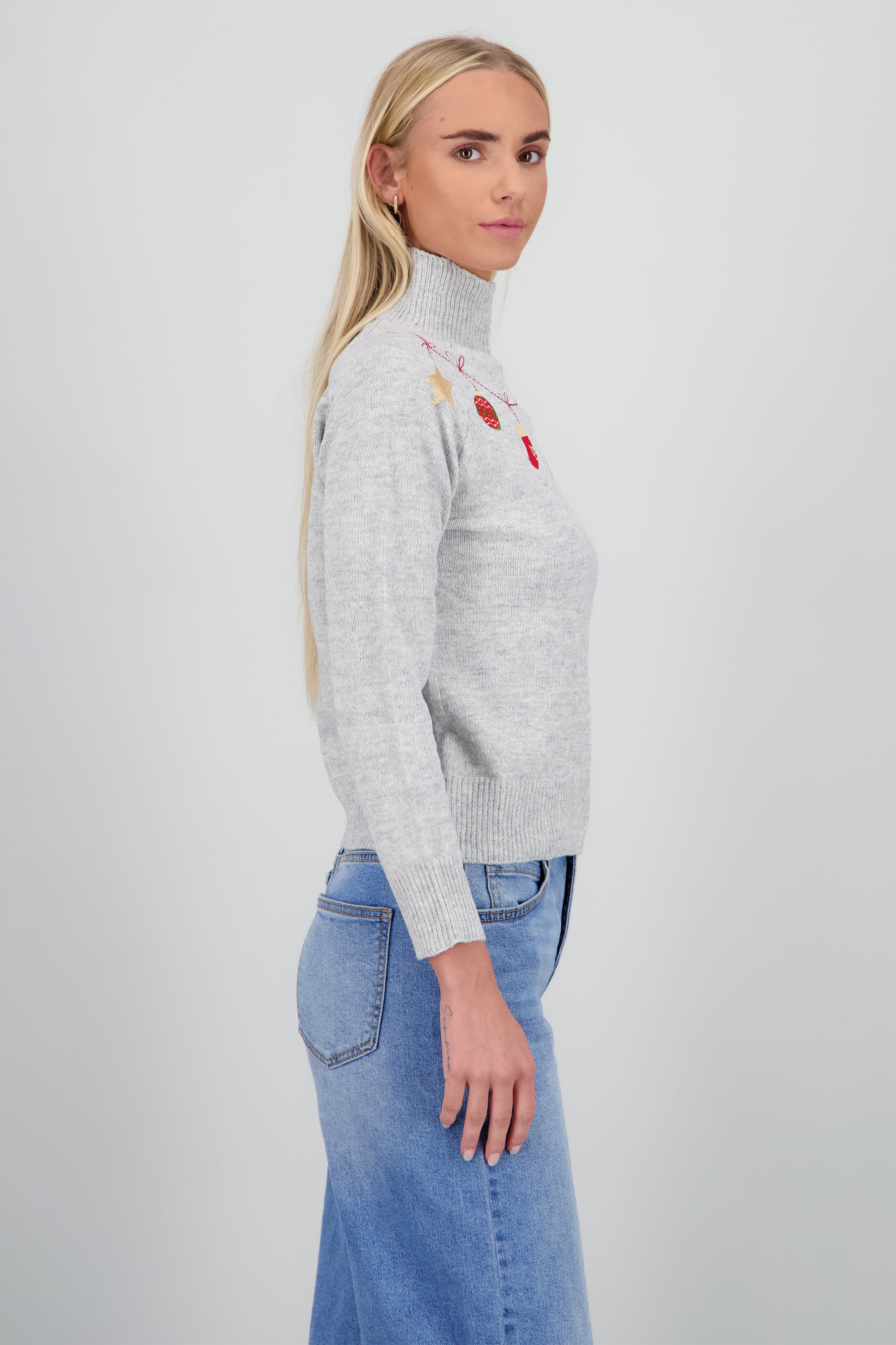 HEATHER GRAY