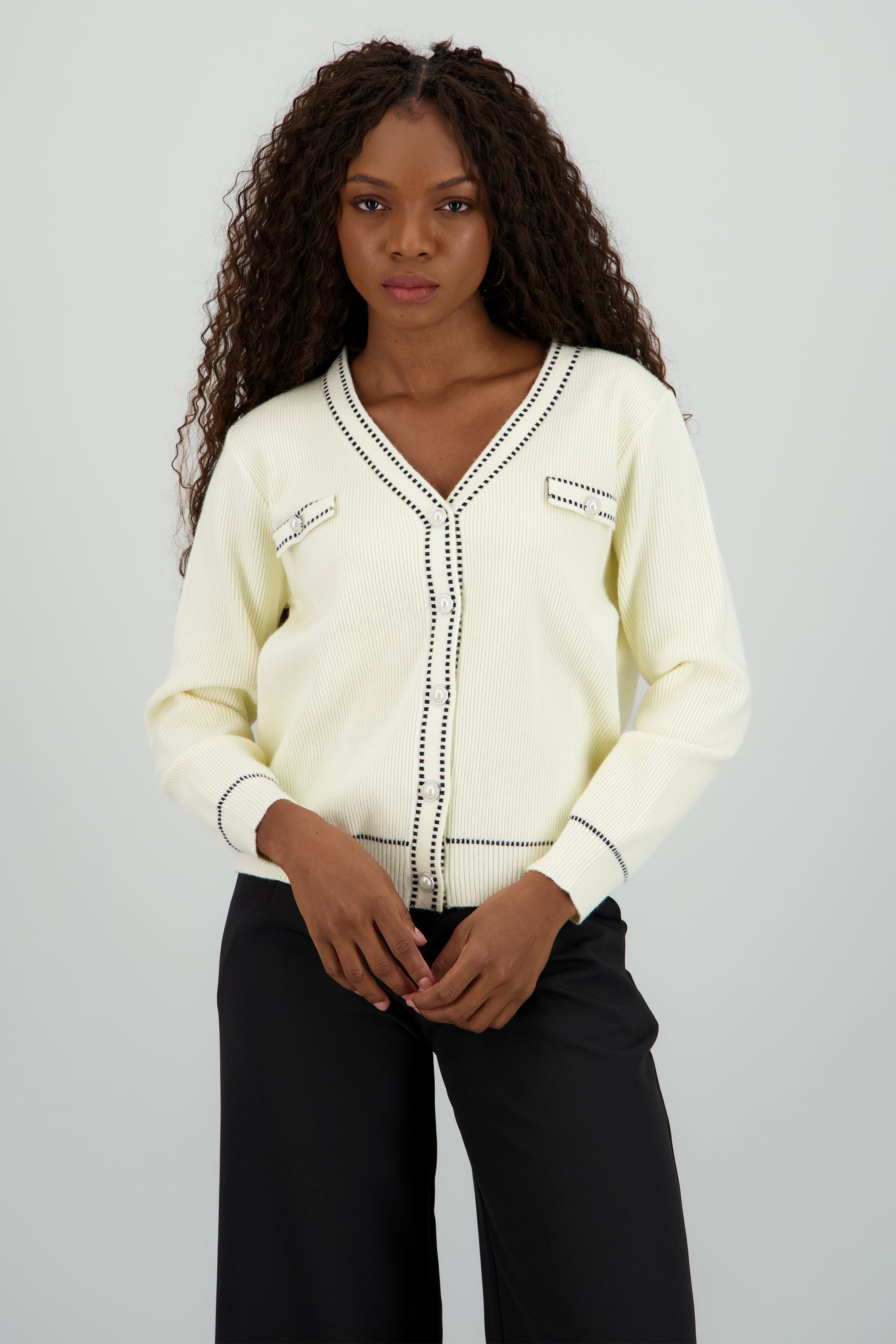 Cardigan detalle costuras contraste HUESO COMBO