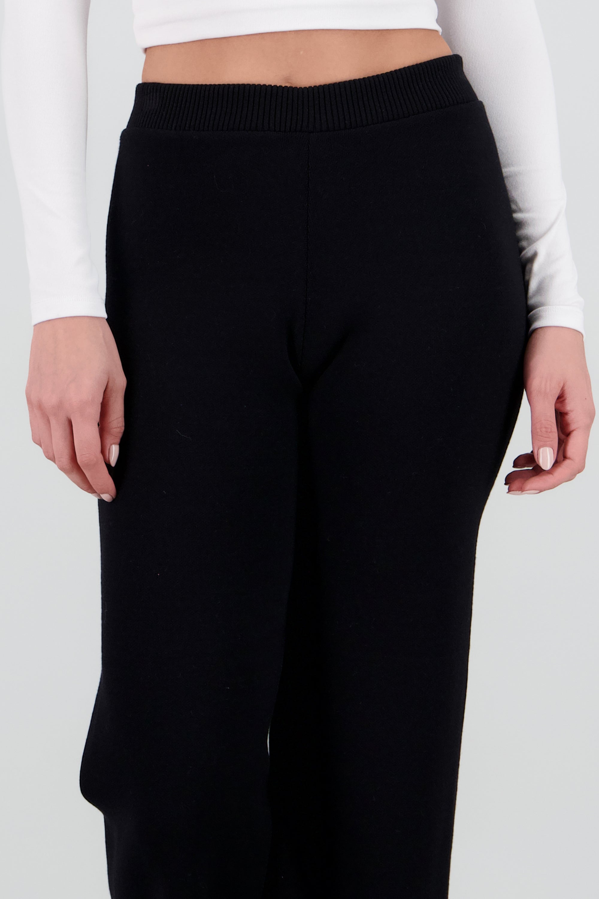Pantalon tejido culotte NEGRO