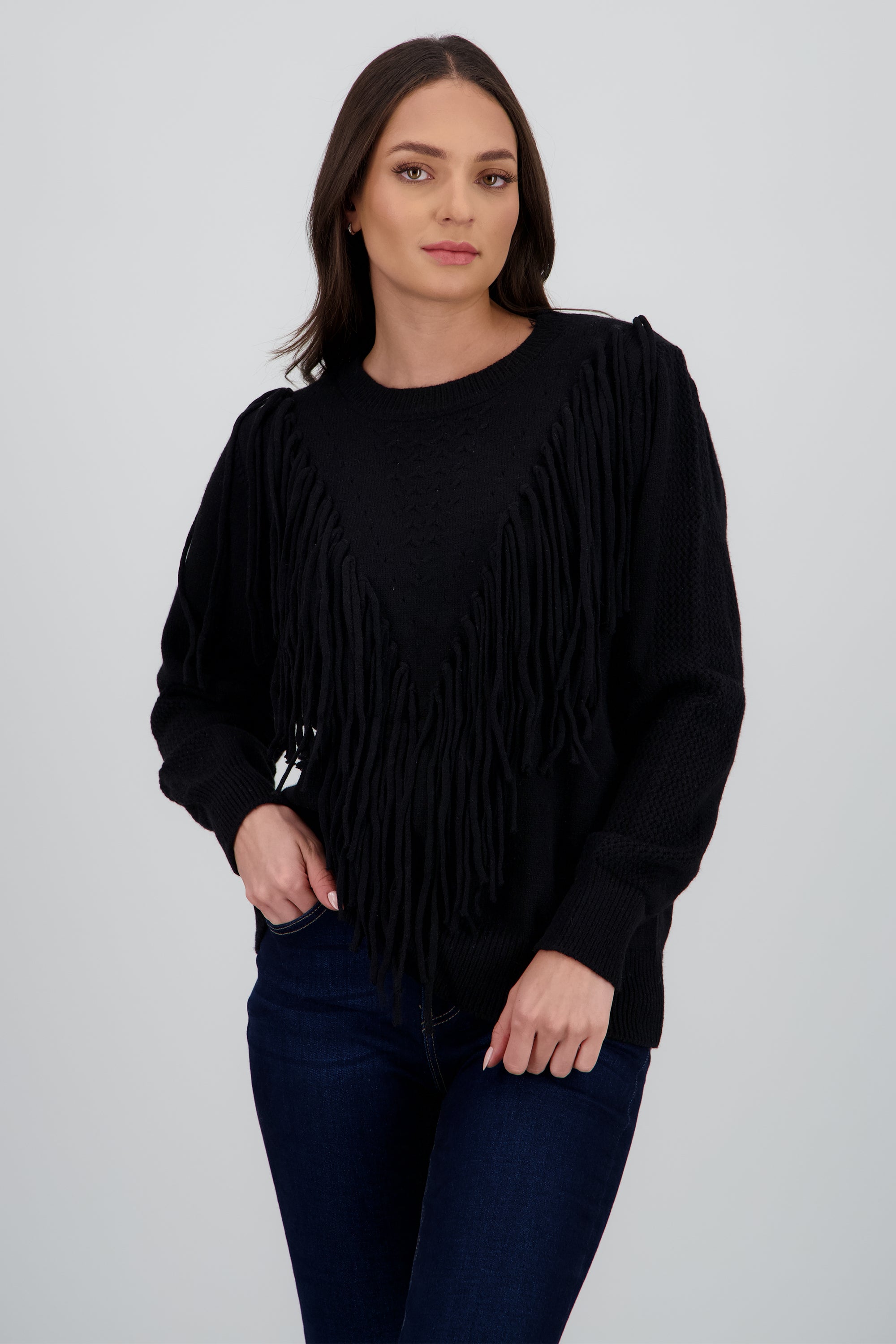 Sueter detalle flecos NEGRO