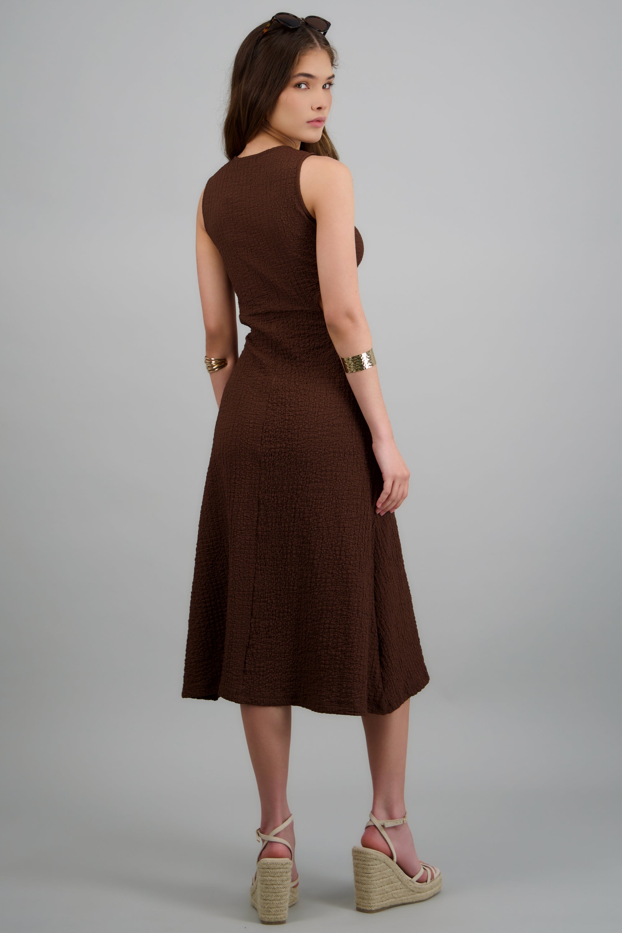 Vestido midi textura aro CHOCOLATE