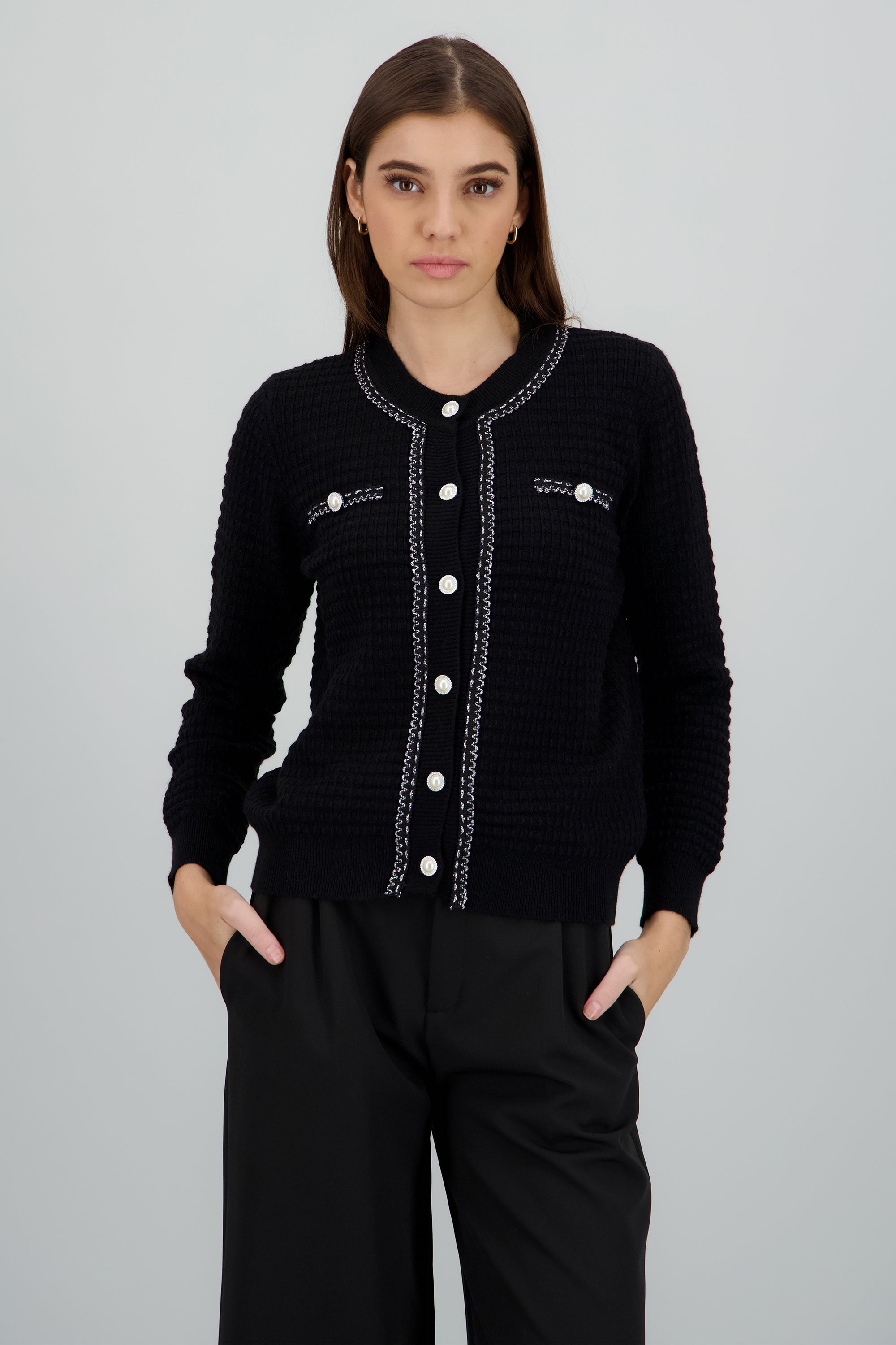 Cardigan detalle boton perla NEGRO
