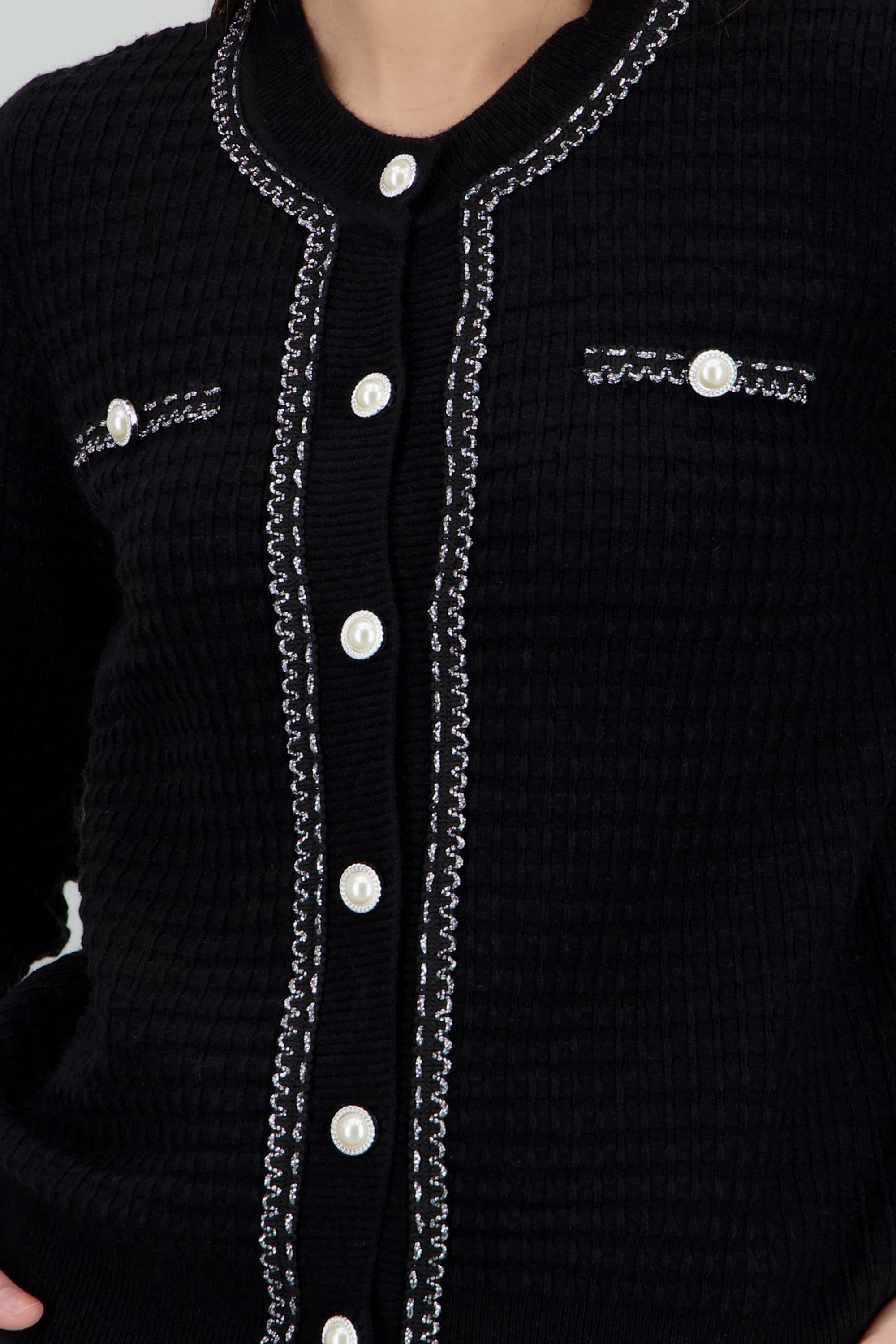 Cardigan detalle boton perla NEGRO