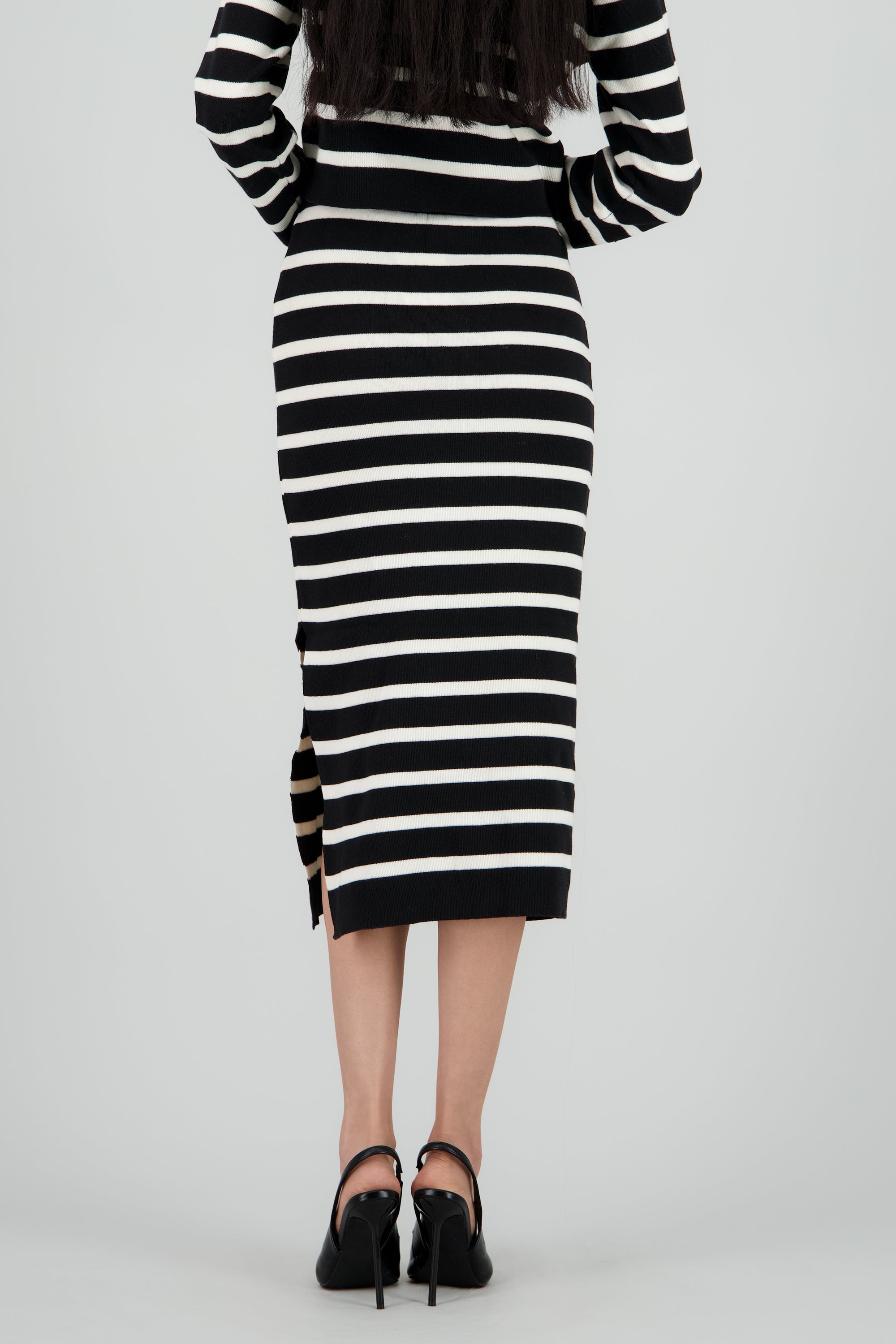 Falda midi rayas detalle abertura NEGRO COMBO