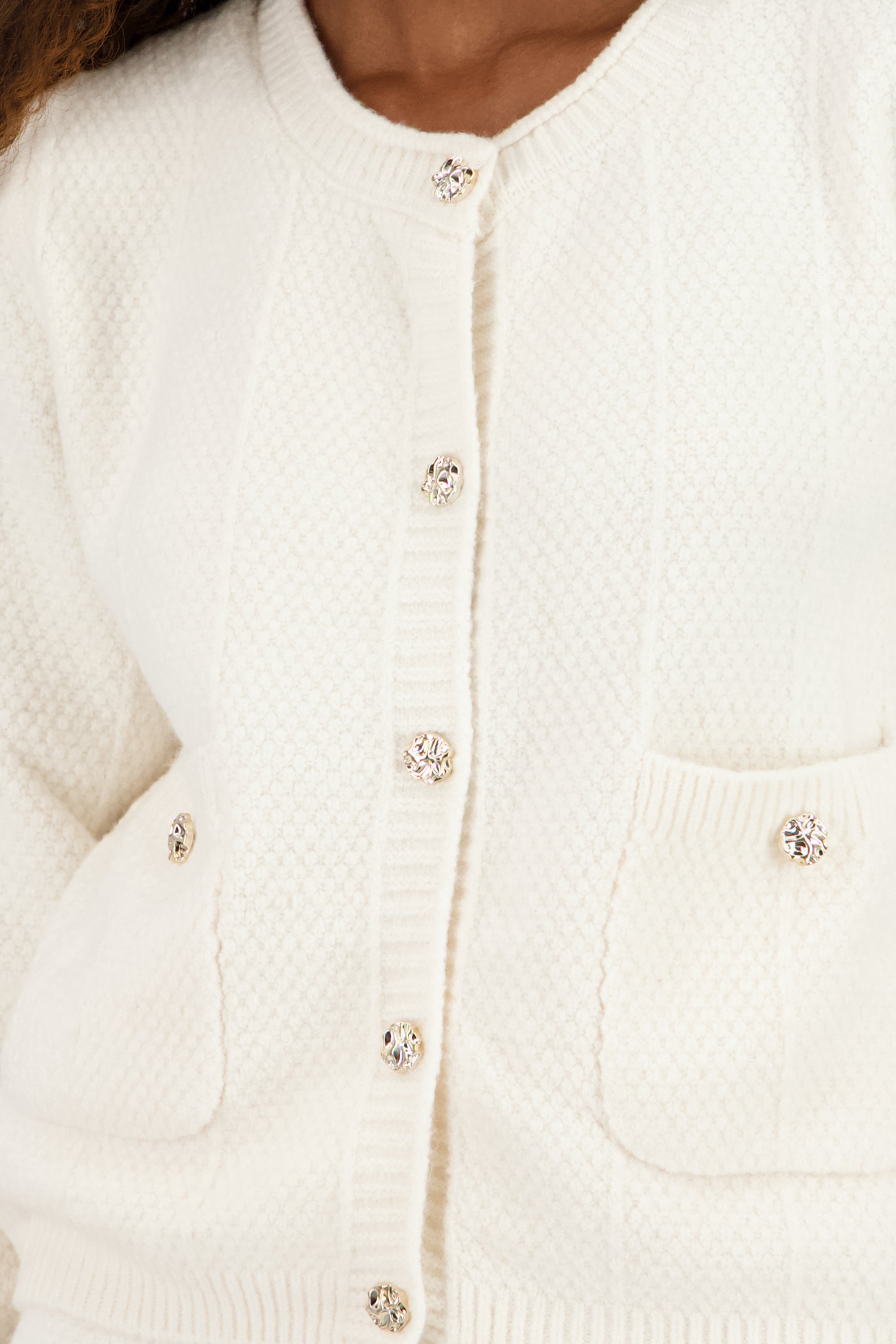 Cardigan bolsas detalle botones BEIGE