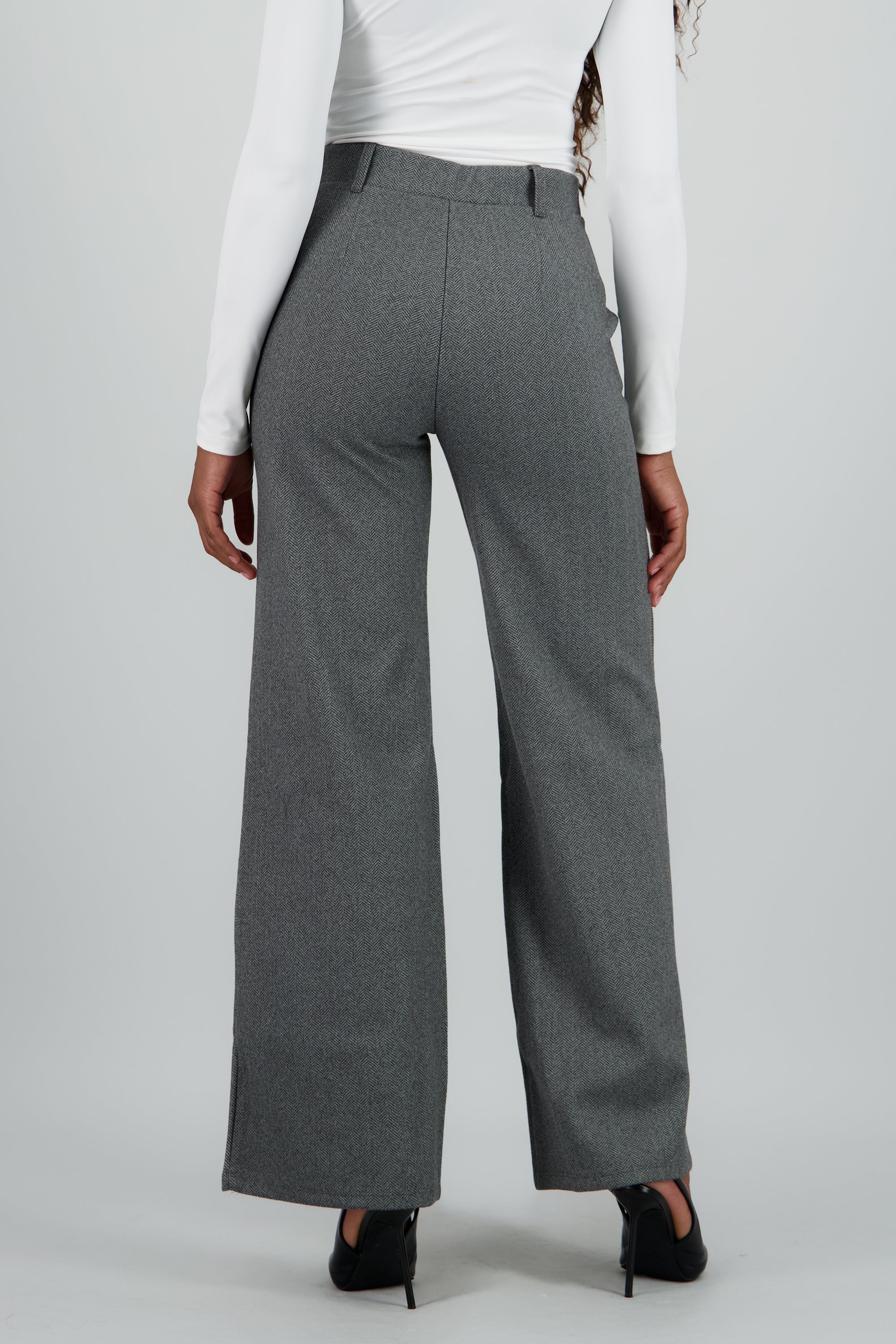 Pantalon con textura recto GRIS