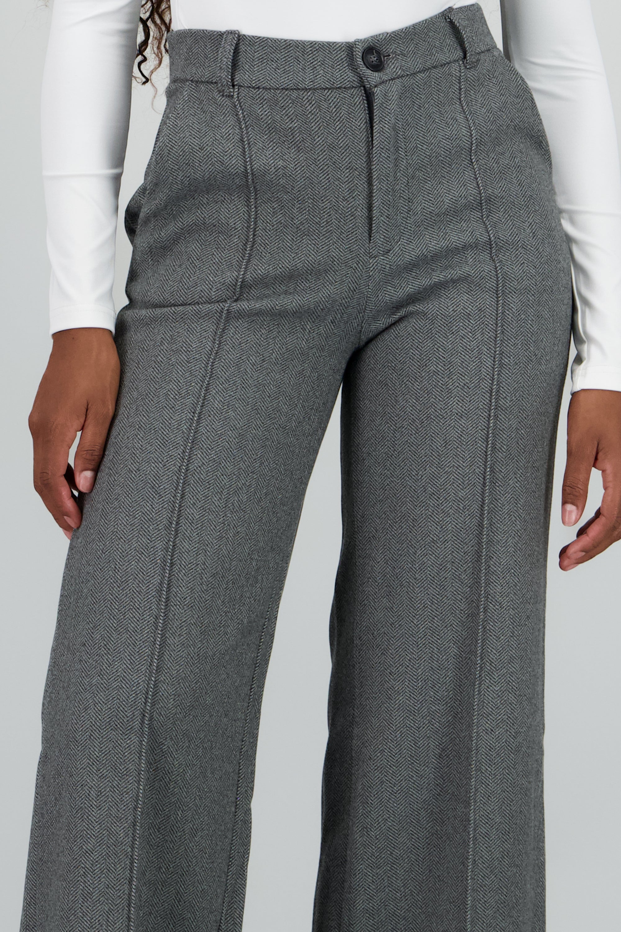 Pantalon con textura recto GRIS