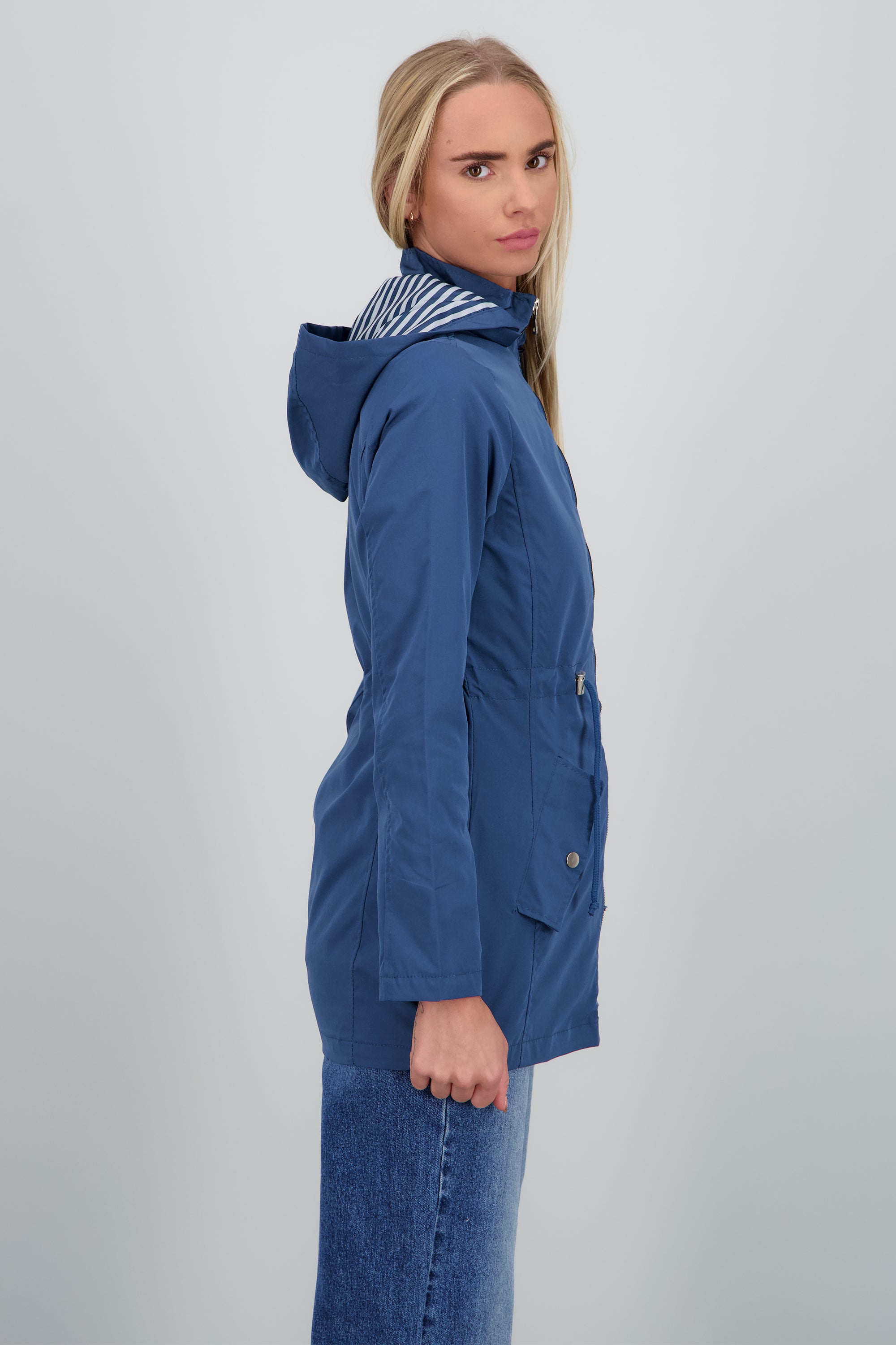 GABARDINA LIGERA JARETA PETROLEO