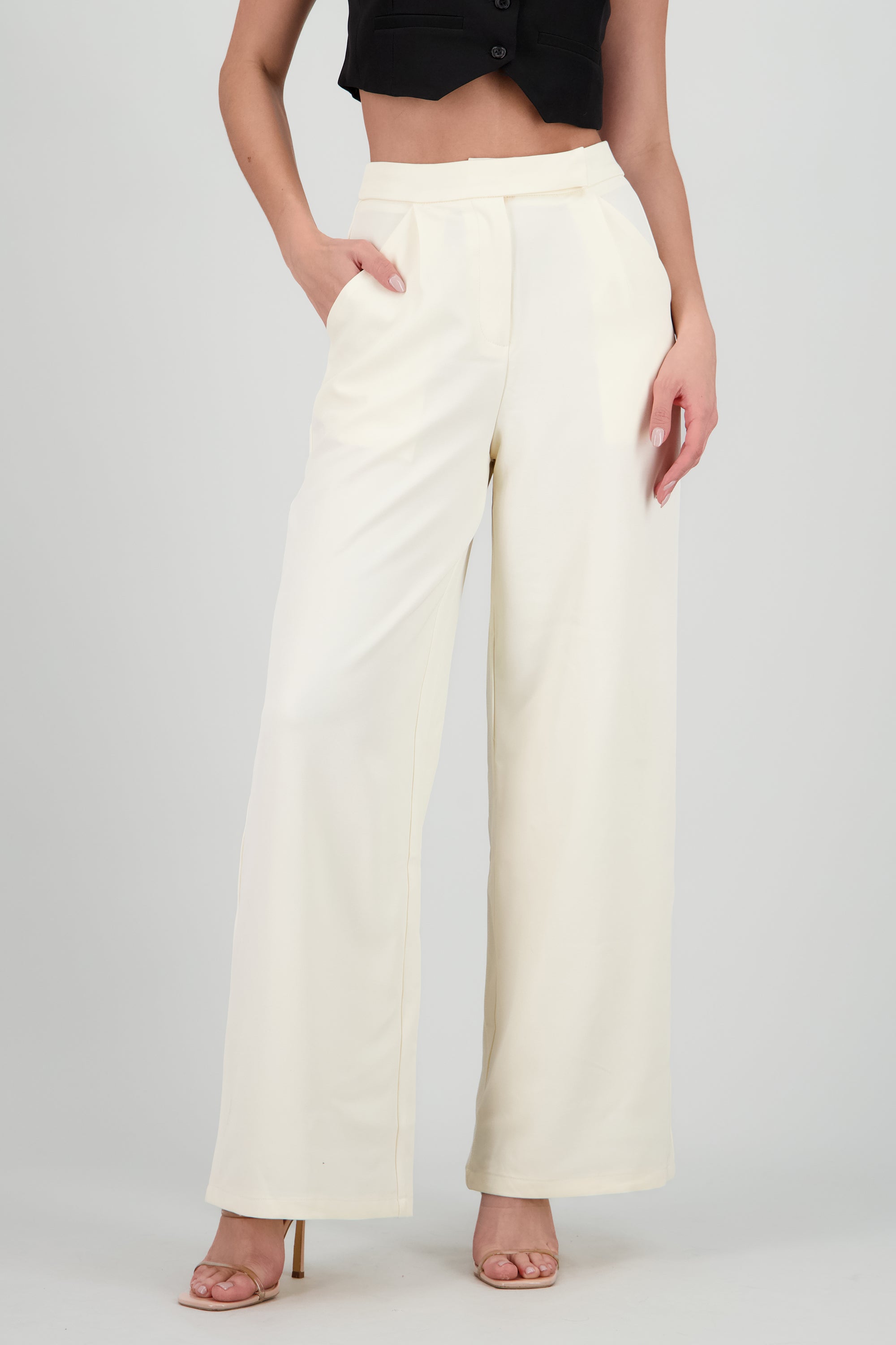 Pantalon sastreado detalle bolsas BLANCO