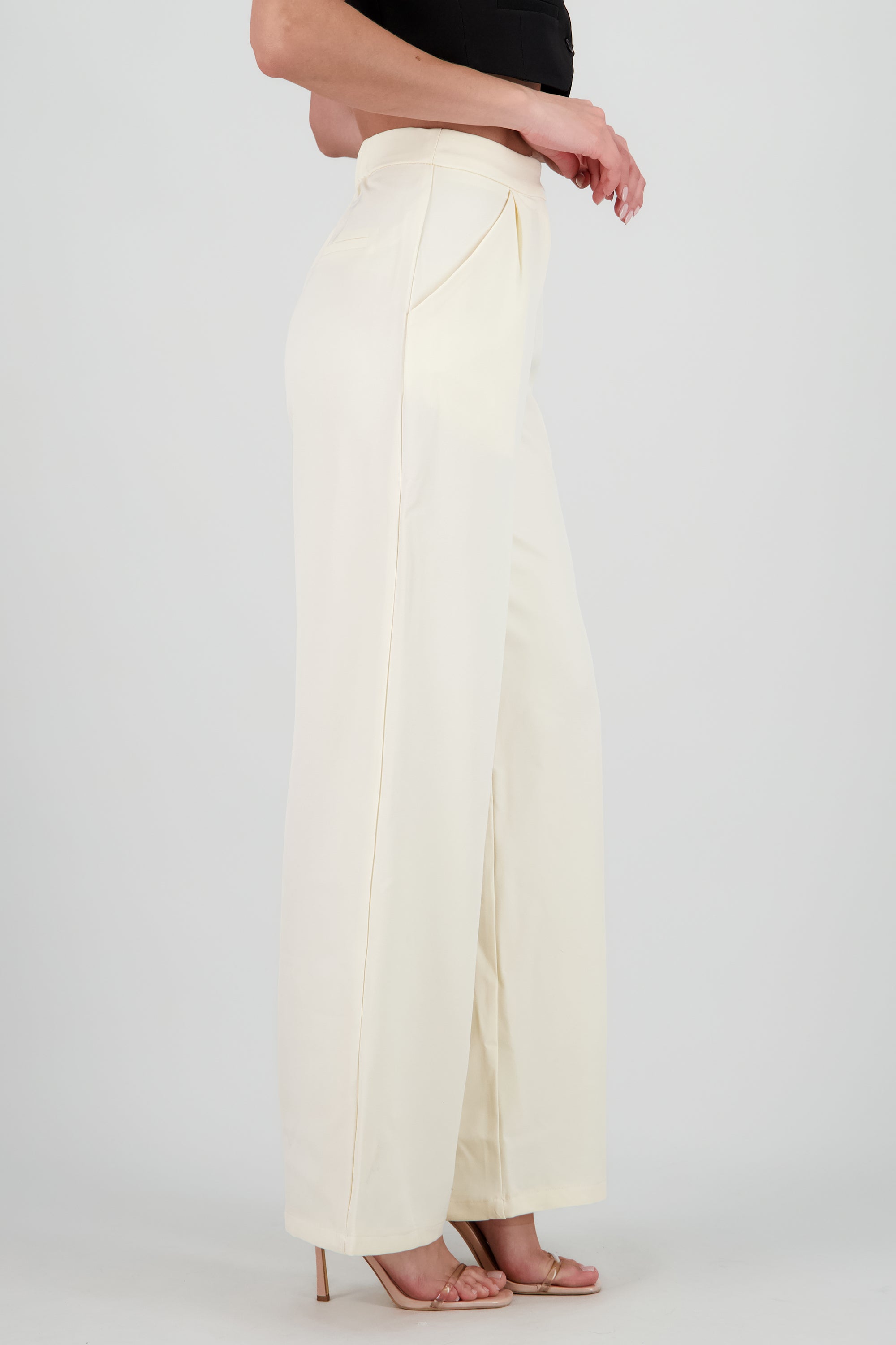 Pantalon sastreado detalle bolsas BLANCO