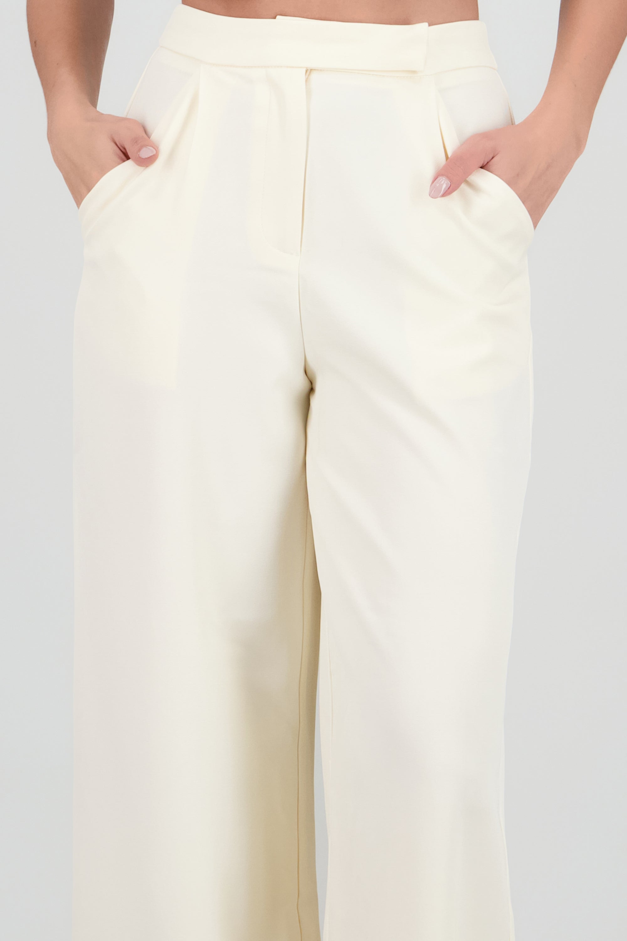 Pantalon sastreado detalle bolsas BLANCO