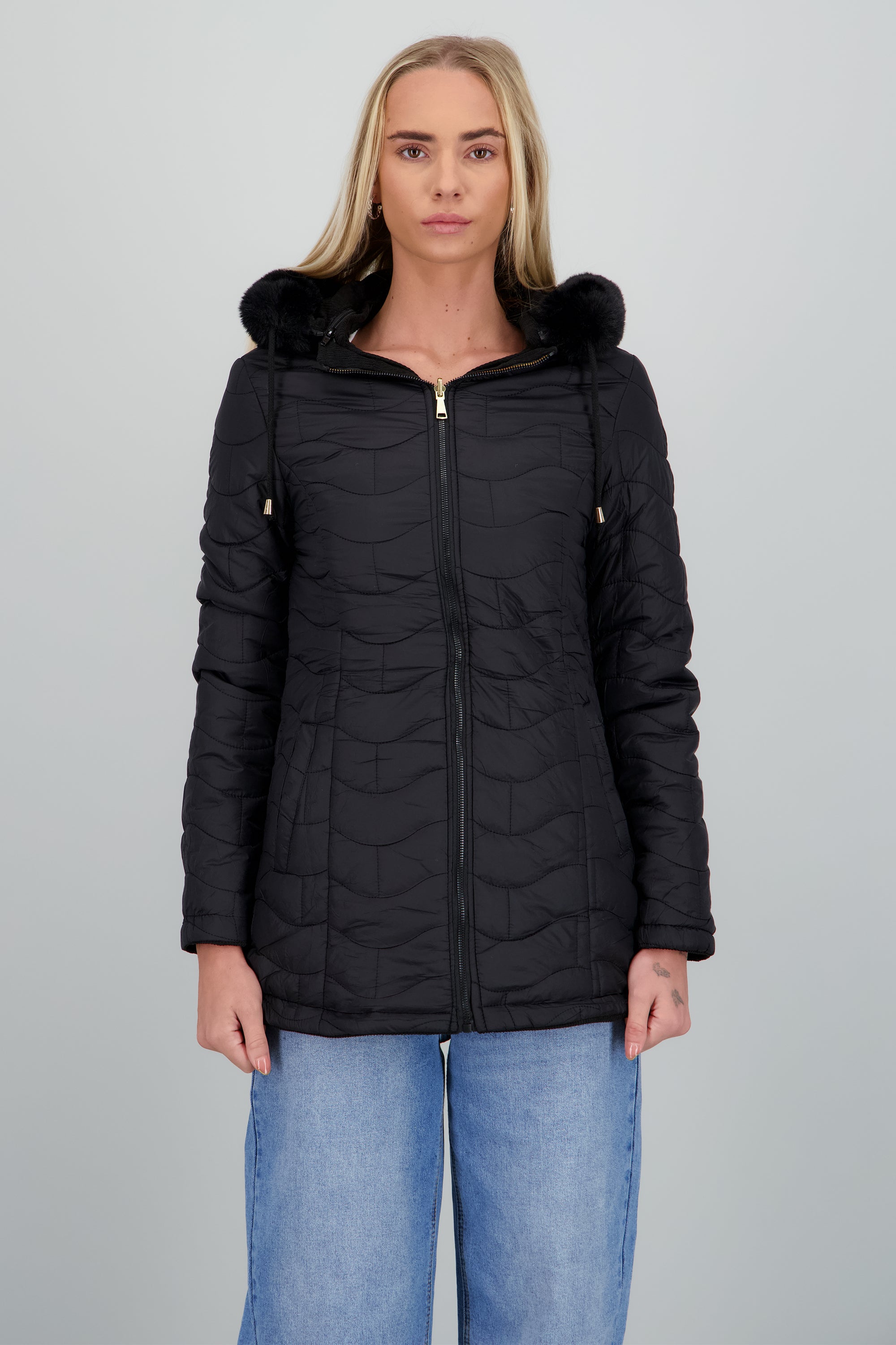 CHAMARRA GORRO PELUCHE NEGRO