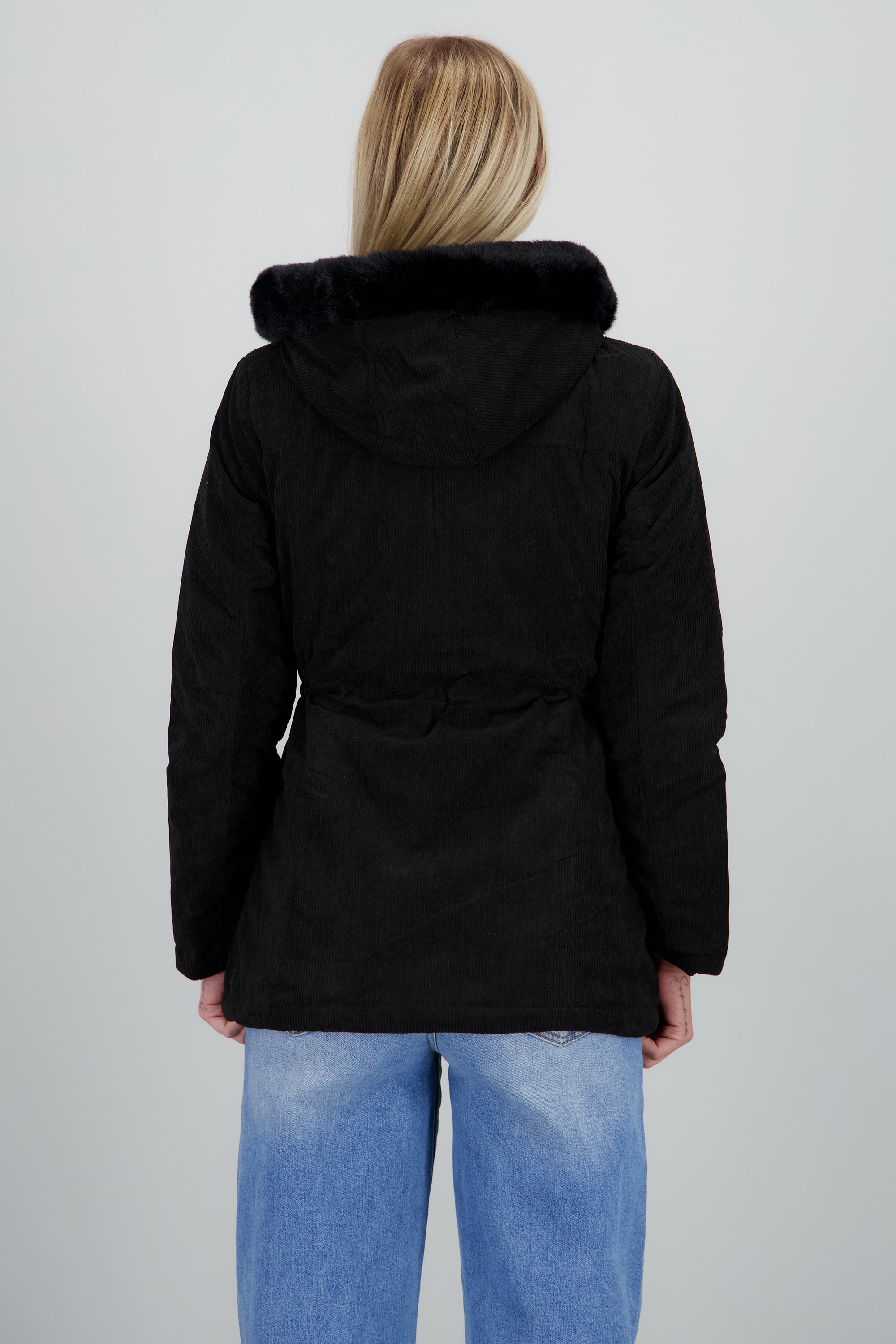 CHAMARRA GORRO PELUCHE NEGRO