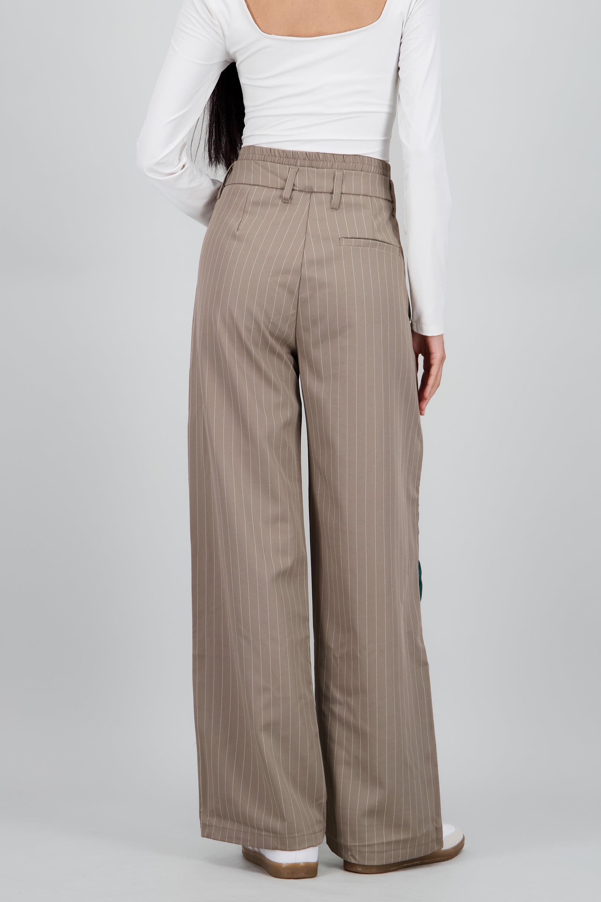 Pantalon recto doble pretina detalle raya KHAKI COMBO