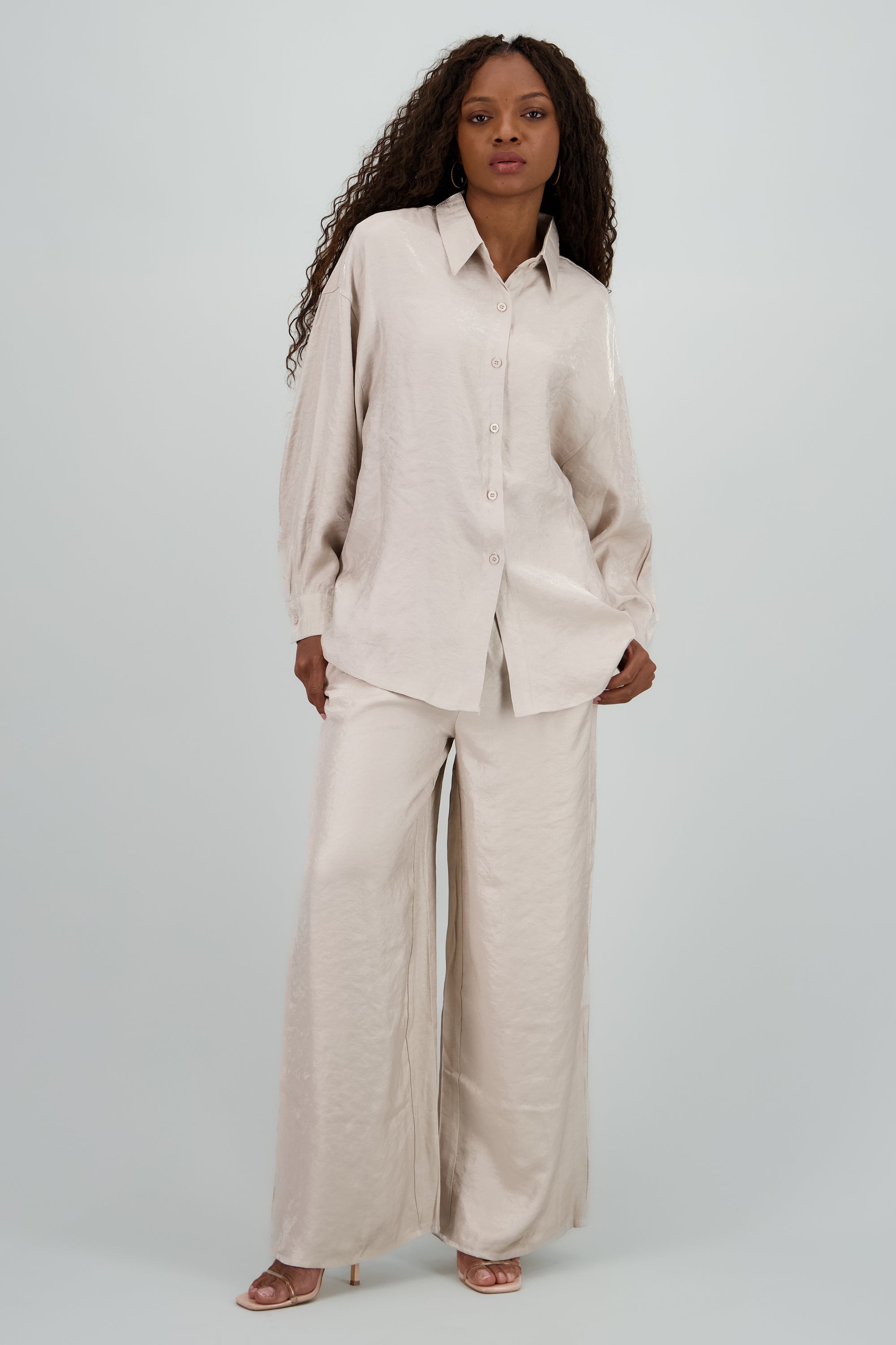 Pantalon amplio fluido detalle satinado BEIGE
