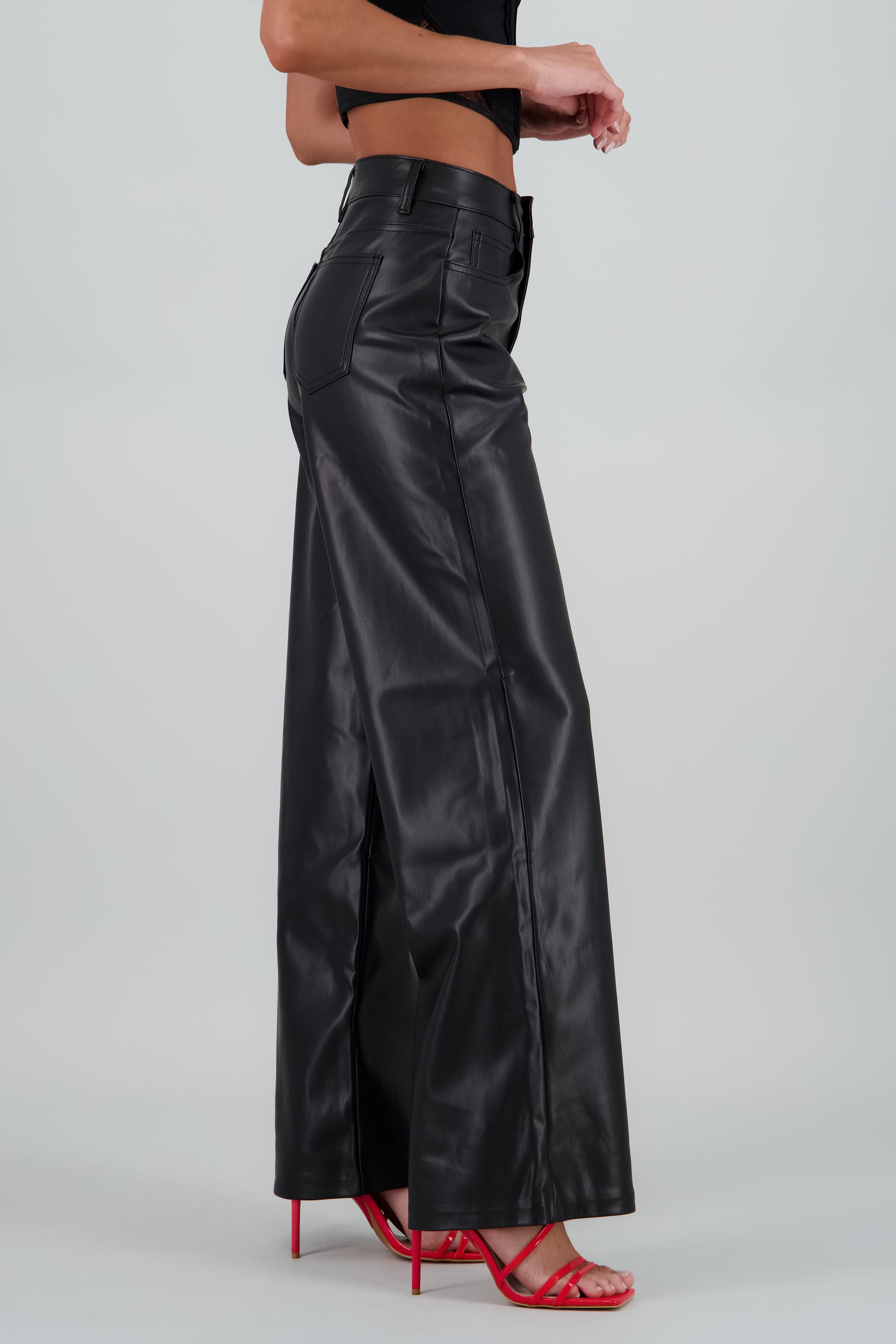 Pantalon amplio liso pu NEGRO