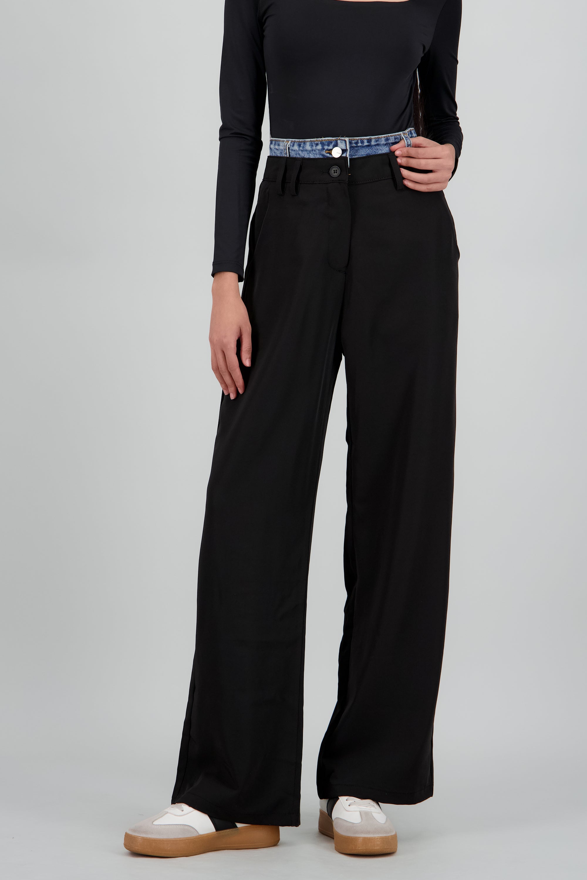 Pantalon liso doble pretina NEGRO