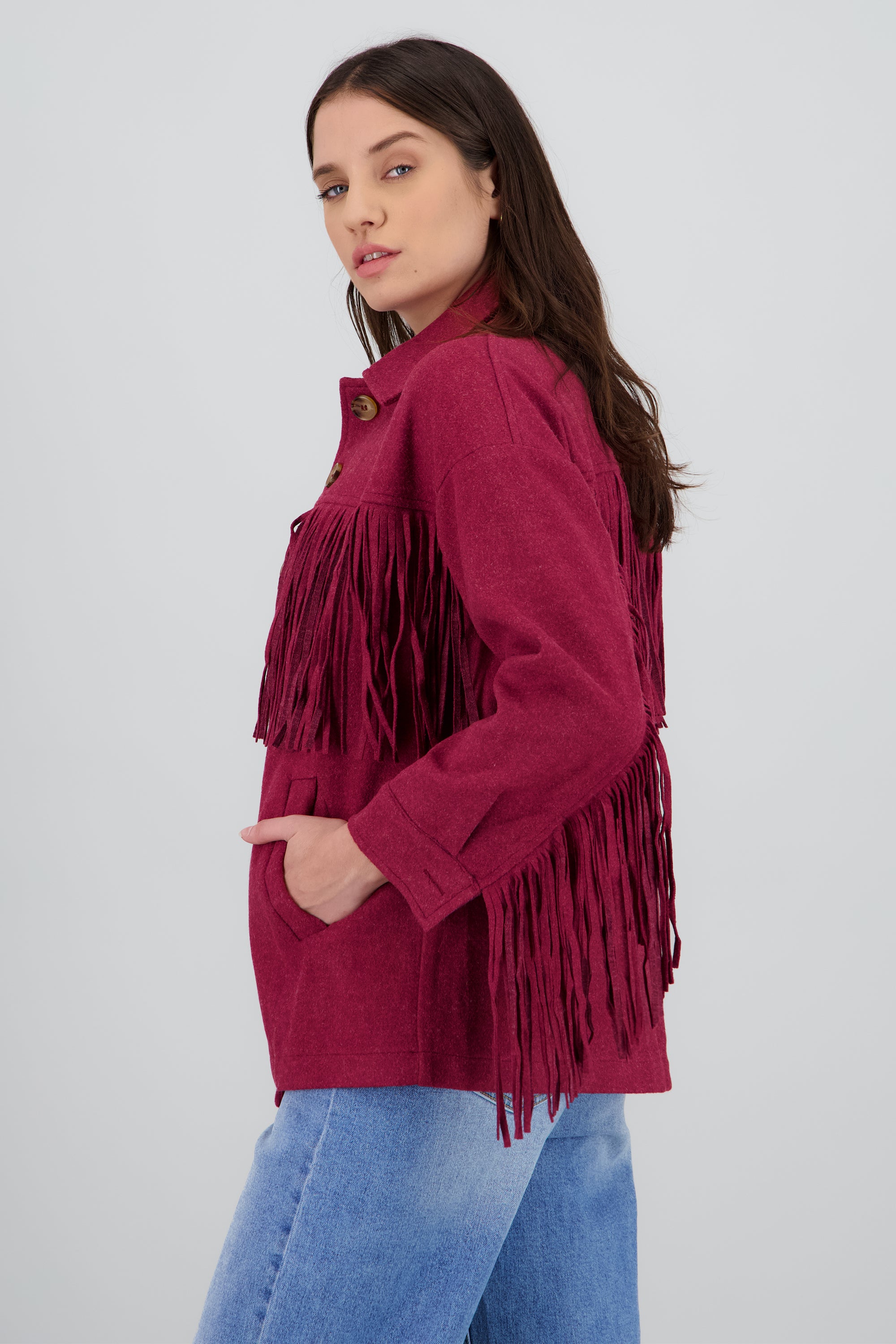 CHAMARRA DETALLE FRINGE VINO