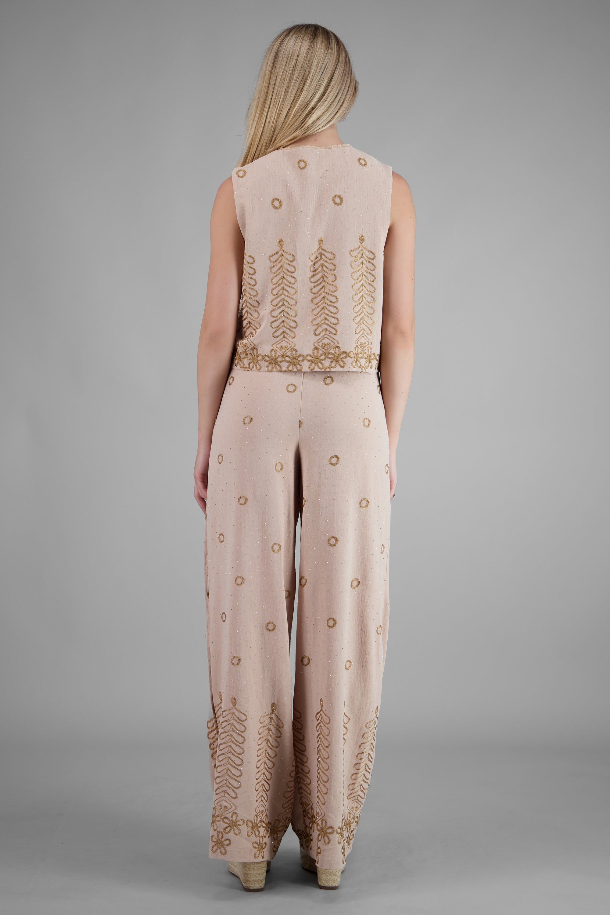 Pantalon recto detalle bordado BEIGE