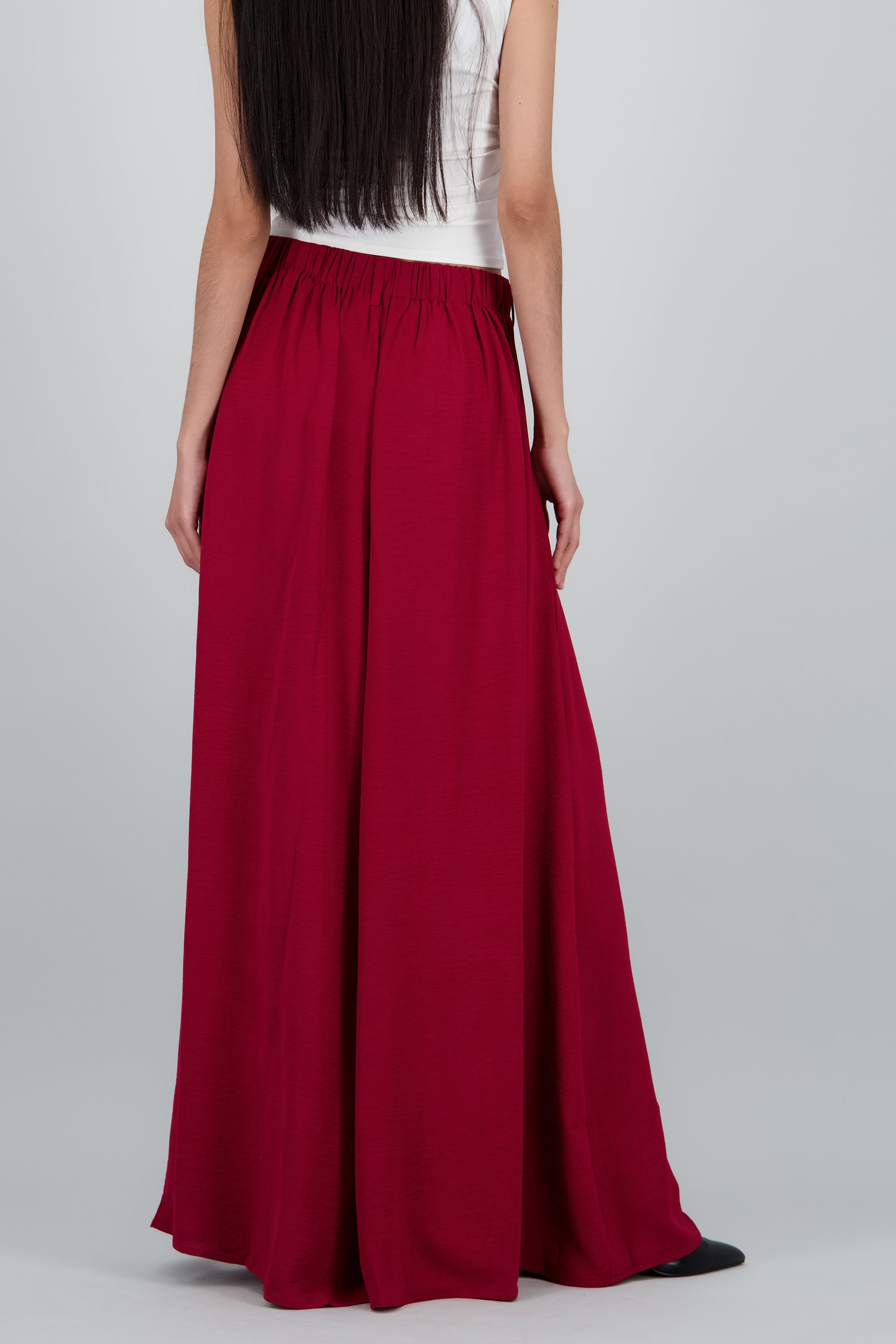 Pantalon wide leg liso con pretina CIRUELA