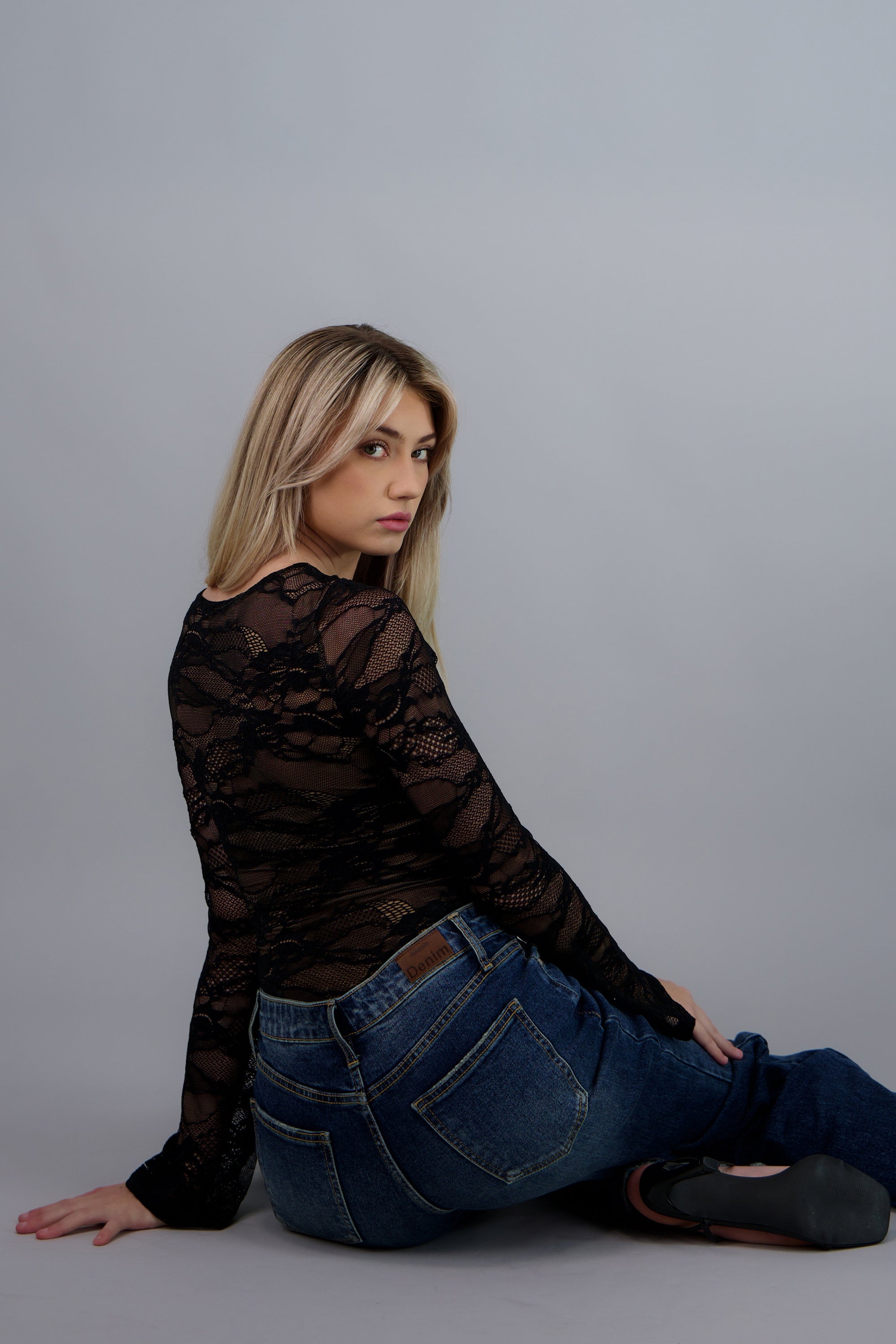 Bodysuit de encaje manga larga NEGRO