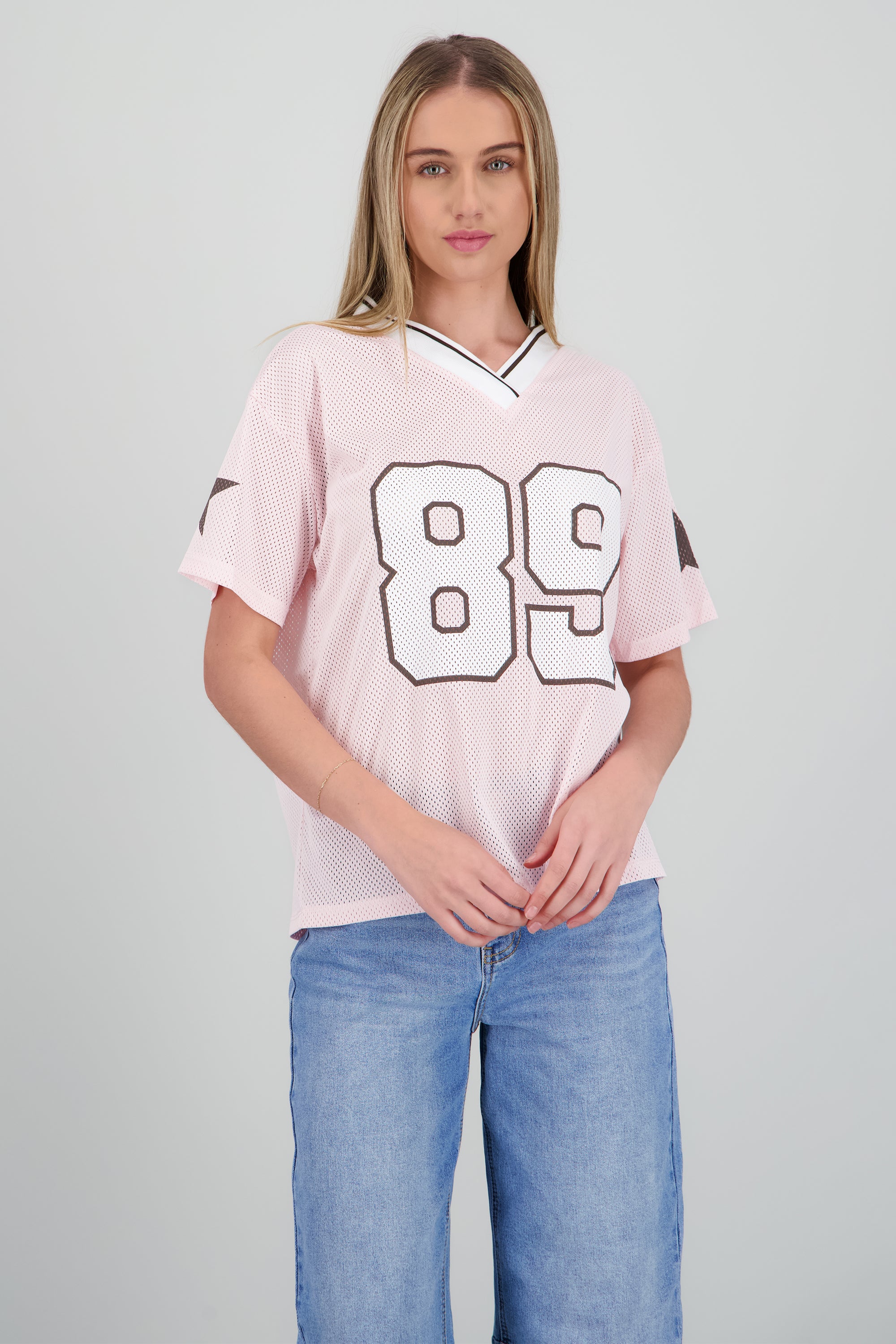 Playera estampado numero estrellas ROSA PASTEL