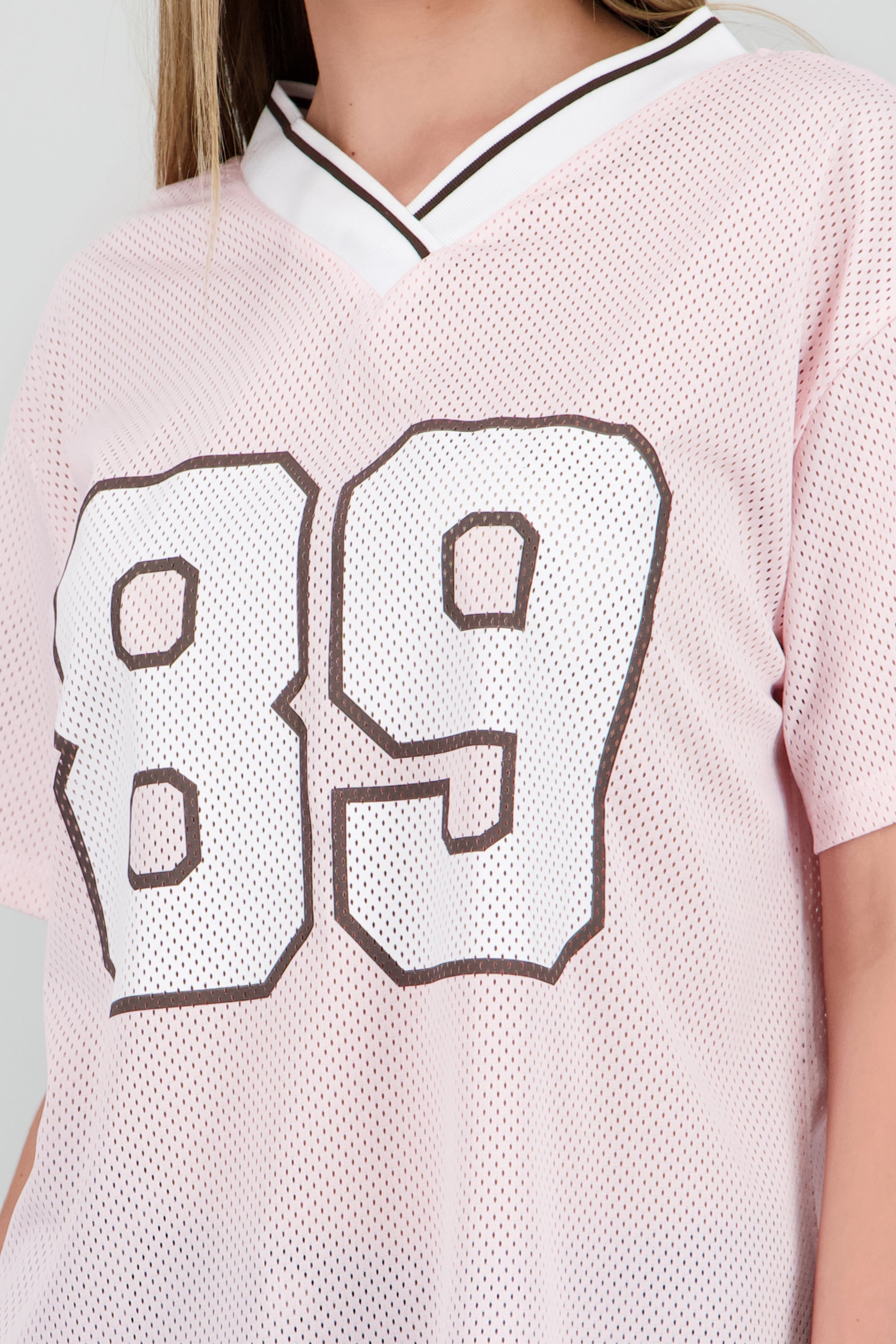 Playera estampado numero estrellas ROSA PASTEL