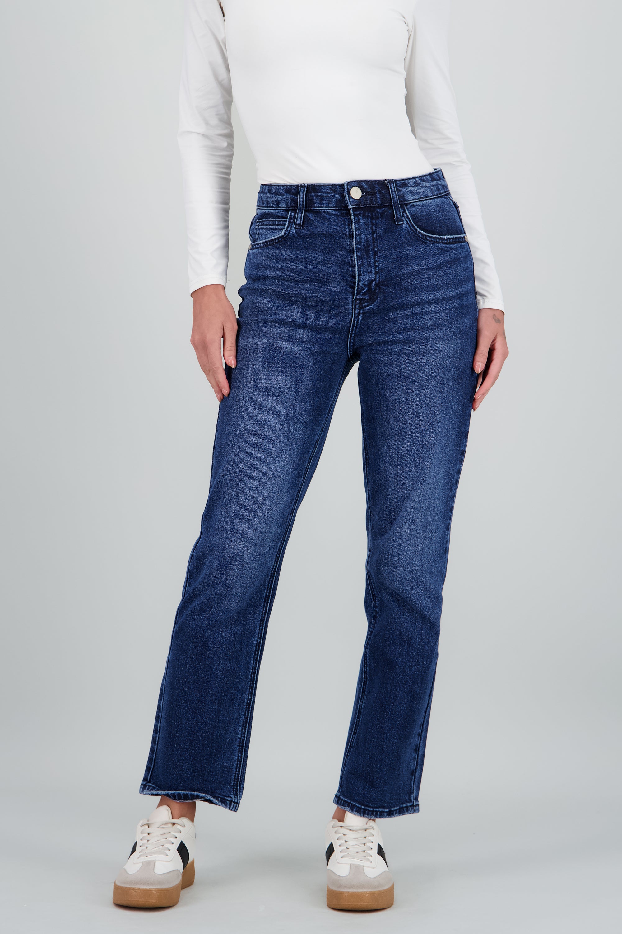 Jeans True Fit Straight DARK WASH