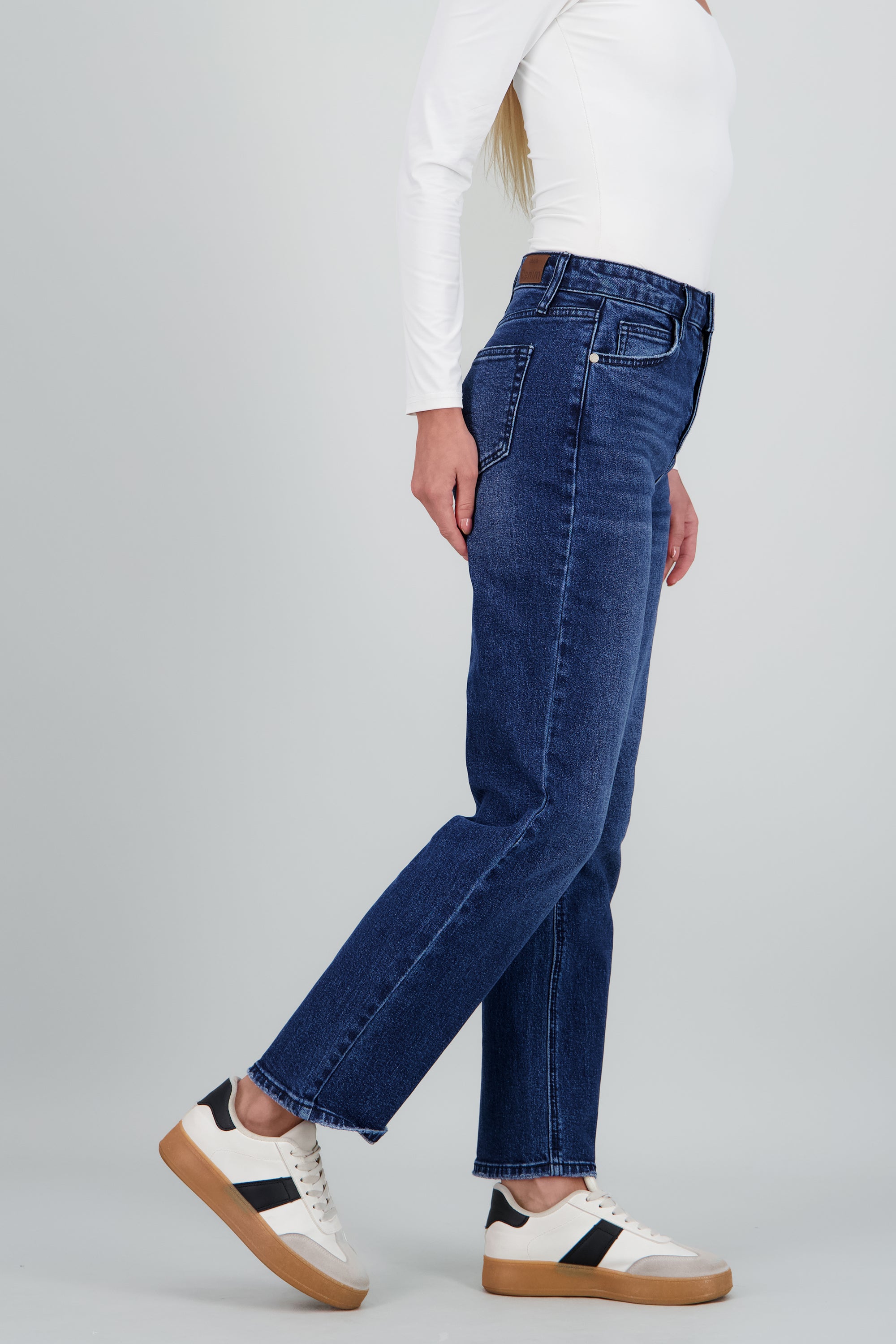 Jeans True Fit Straight DARK WASH