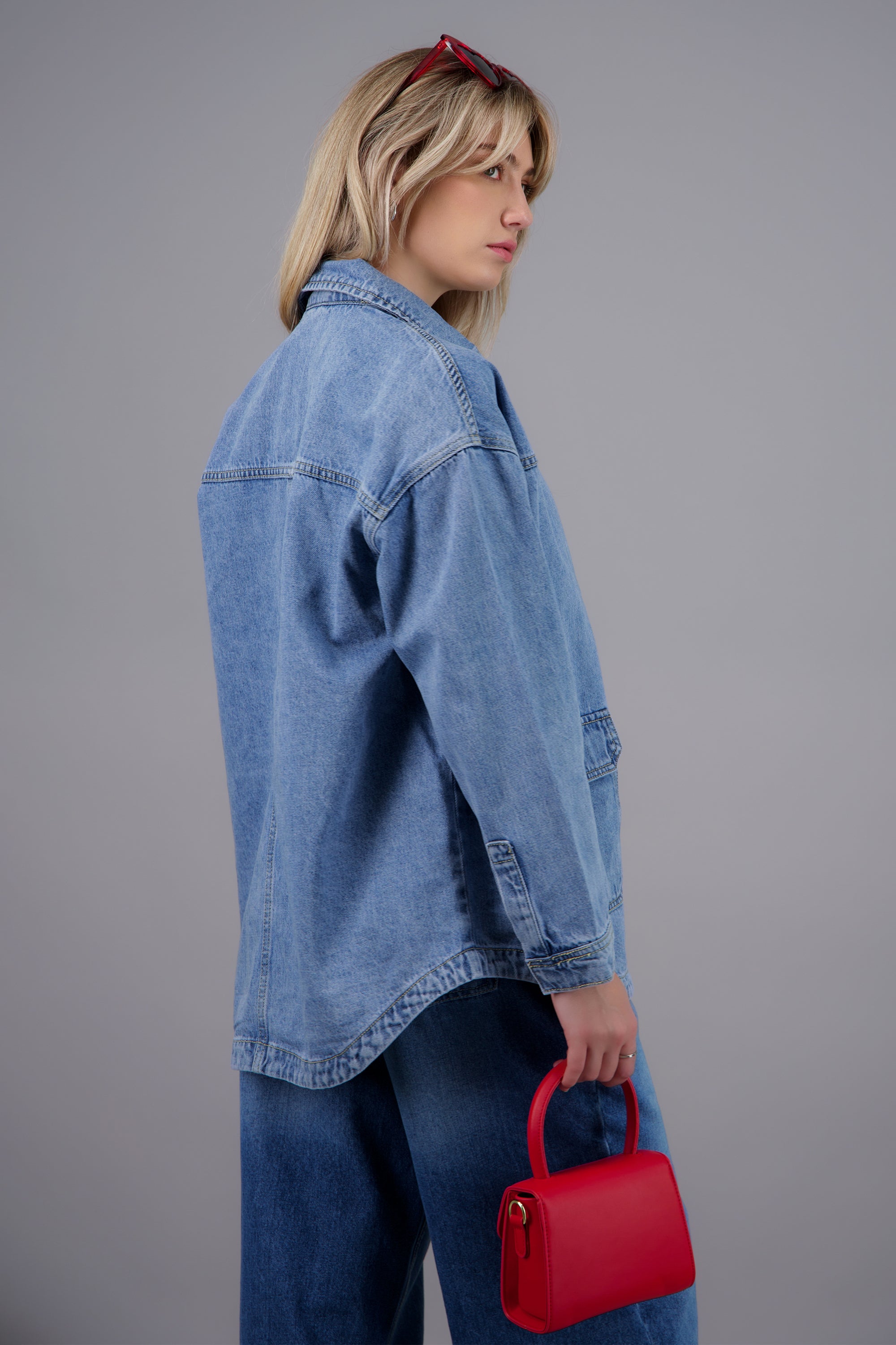 Chamarra oversize bolsas LIGHT WASH