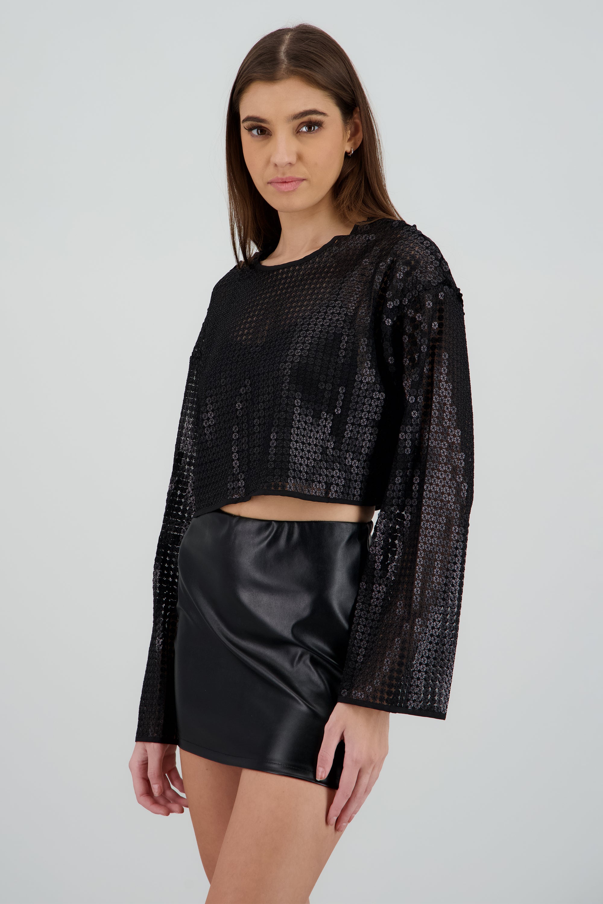 Blusa manga larga brillos NEGRO