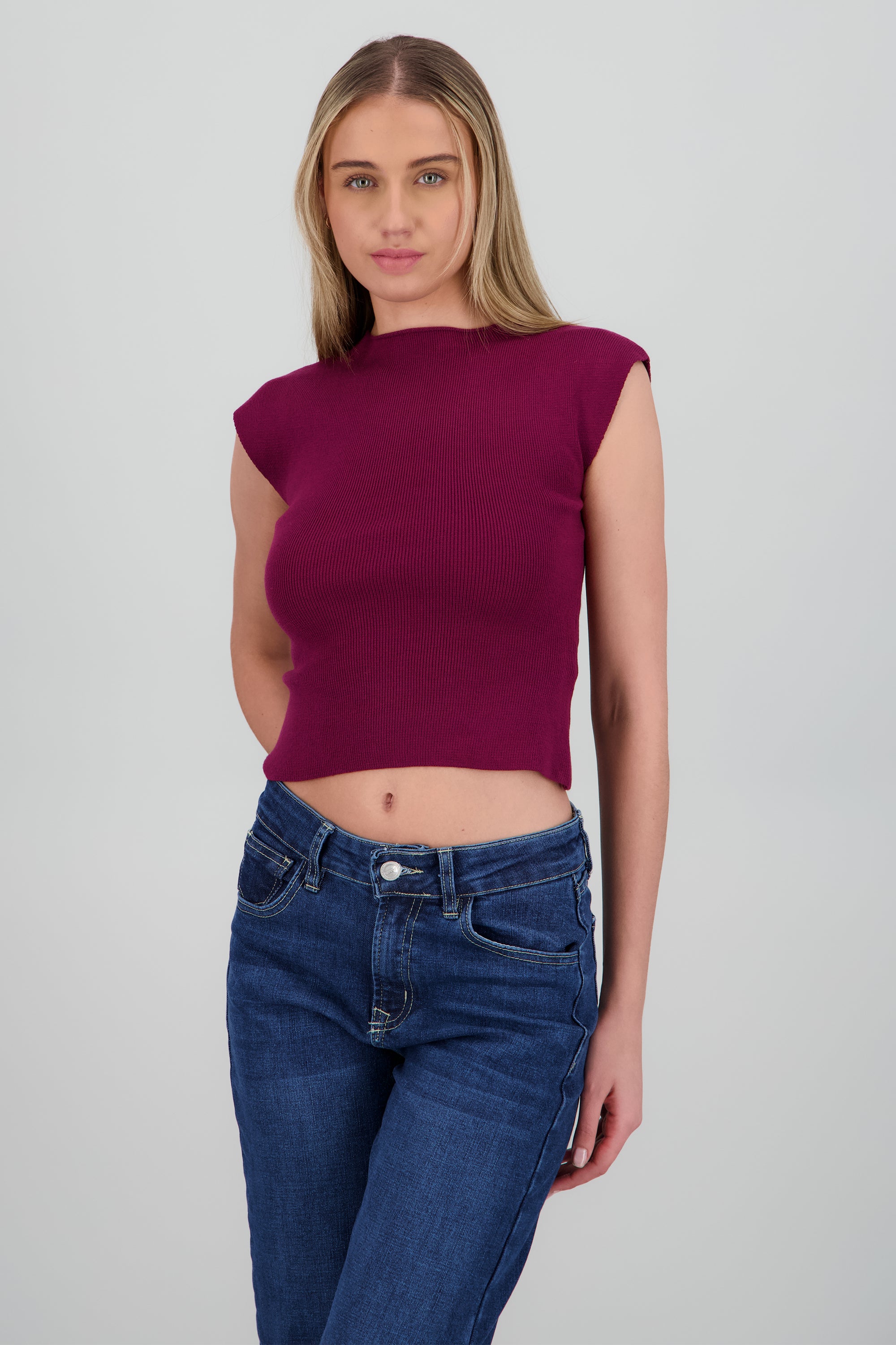 Top tejido liso manga corta VINO