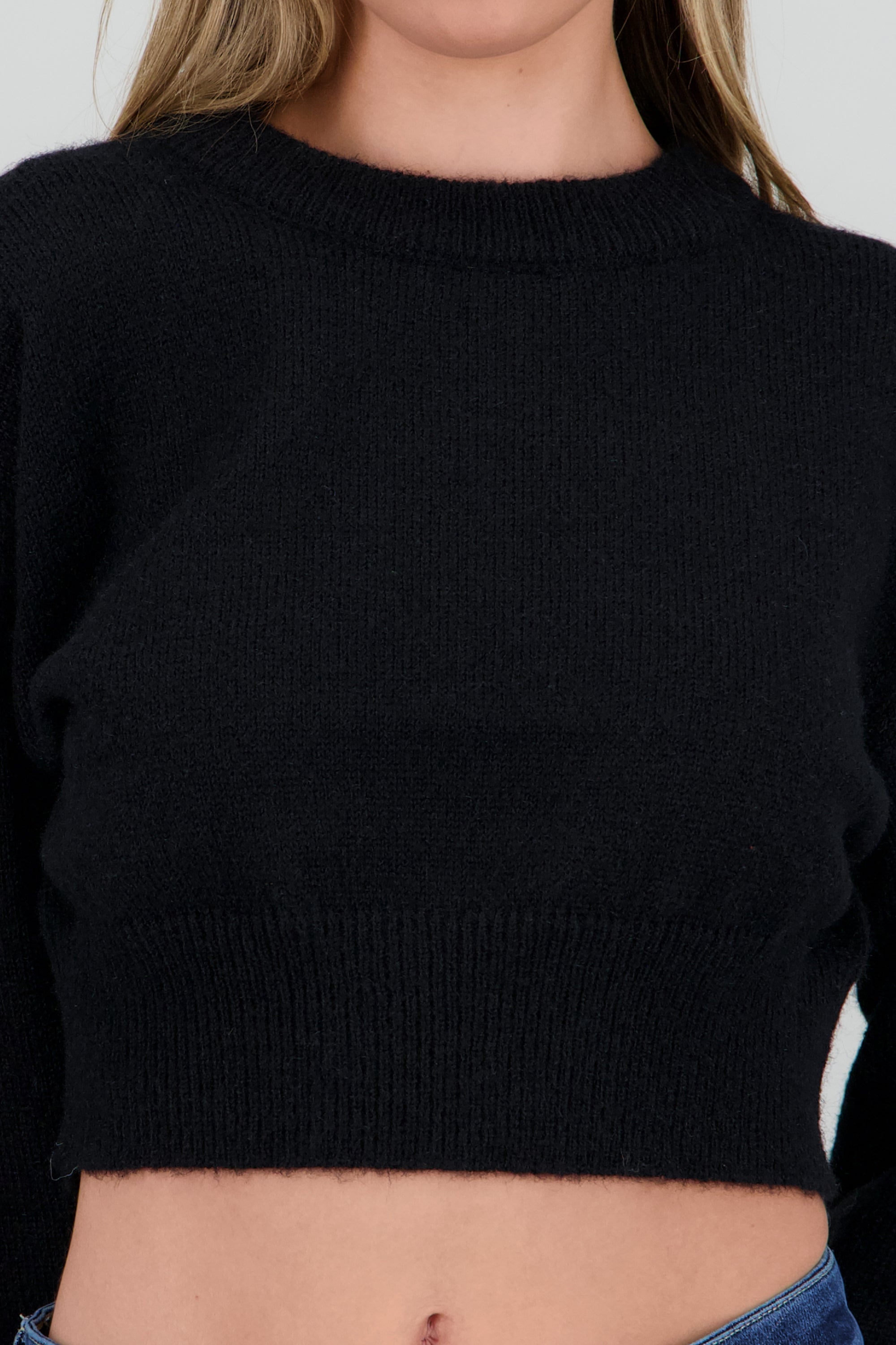 Sueter crop liso resorte NEGRO