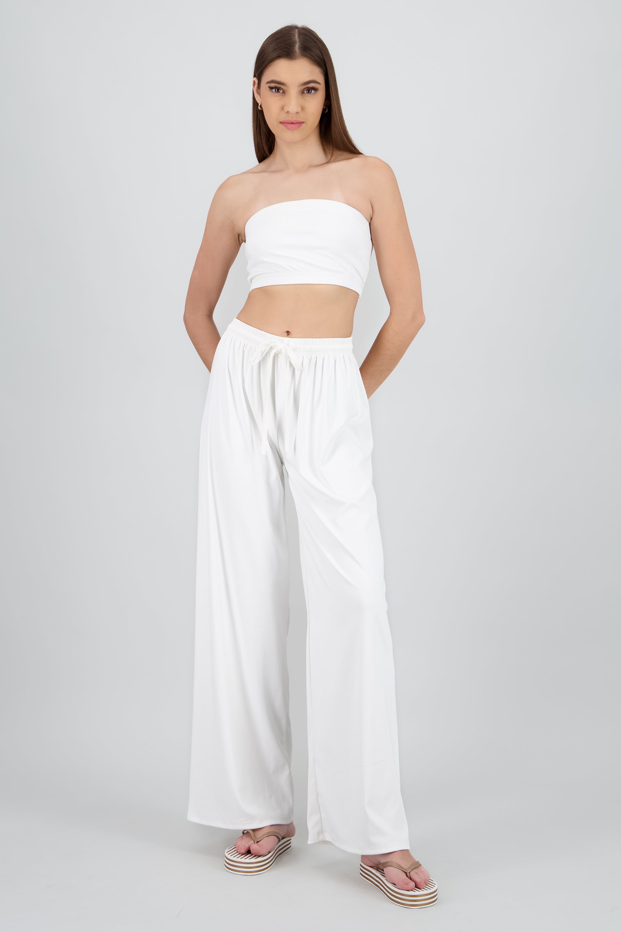 Pantalon fluido sin costuras HUESO