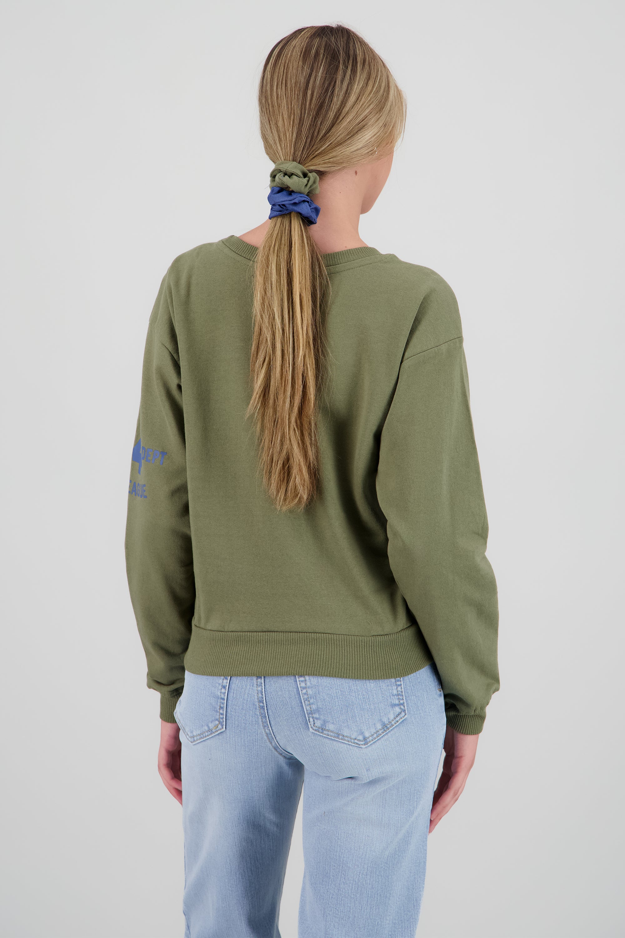 Sudadera numero conjunto scrunchies OLIVO