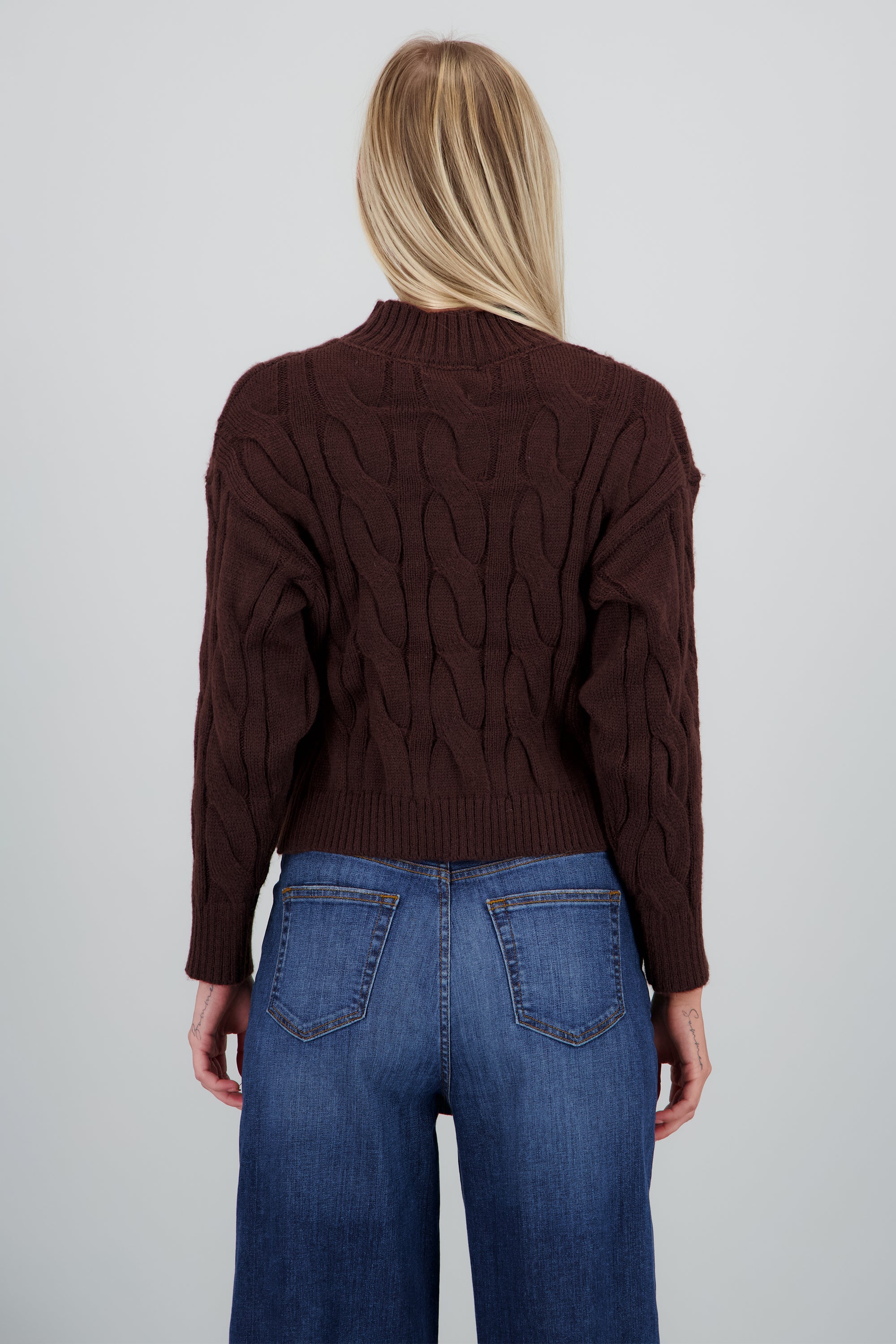 Sueter tejido trenzado ancho CHOCOLATE