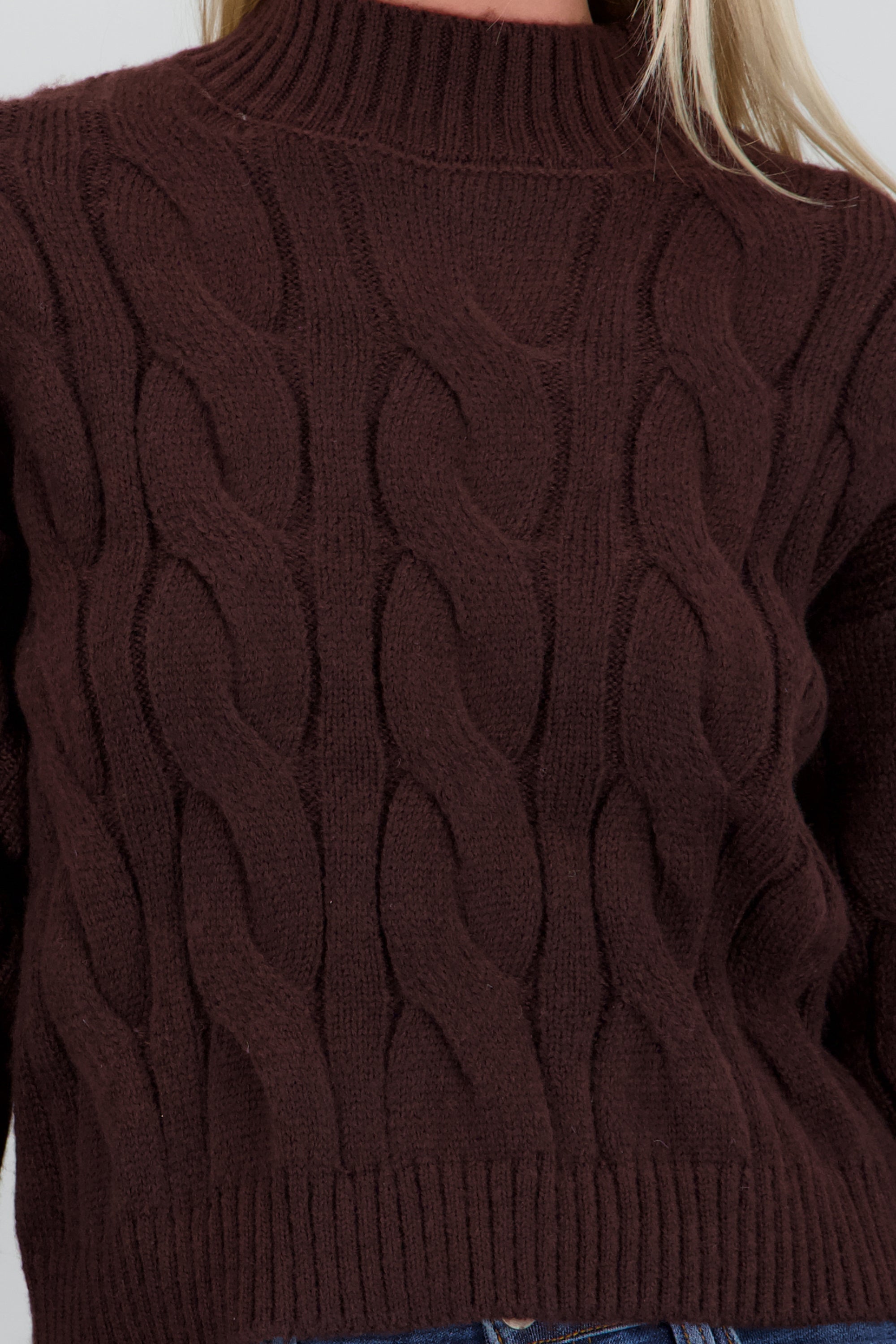 Sueter tejido trenzado ancho CHOCOLATE