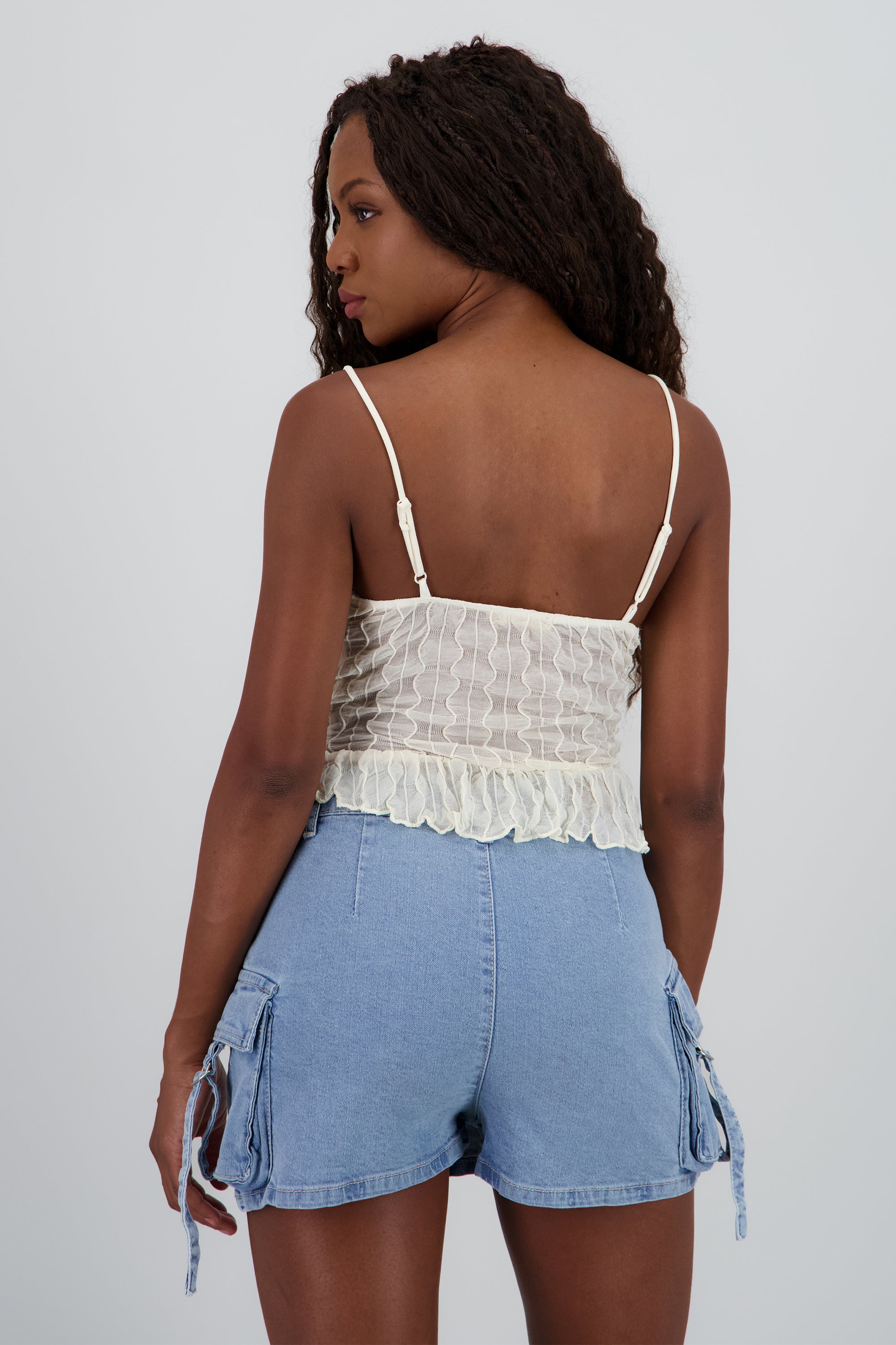 Top tirantes encaje con detalle moño CREMA