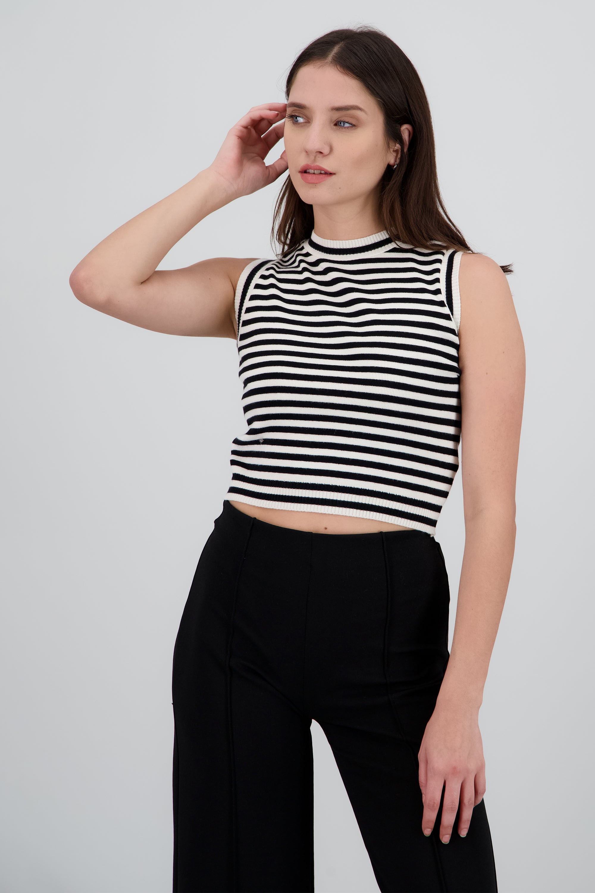 Chaleco crop tejido rayas NEGRO COMBO